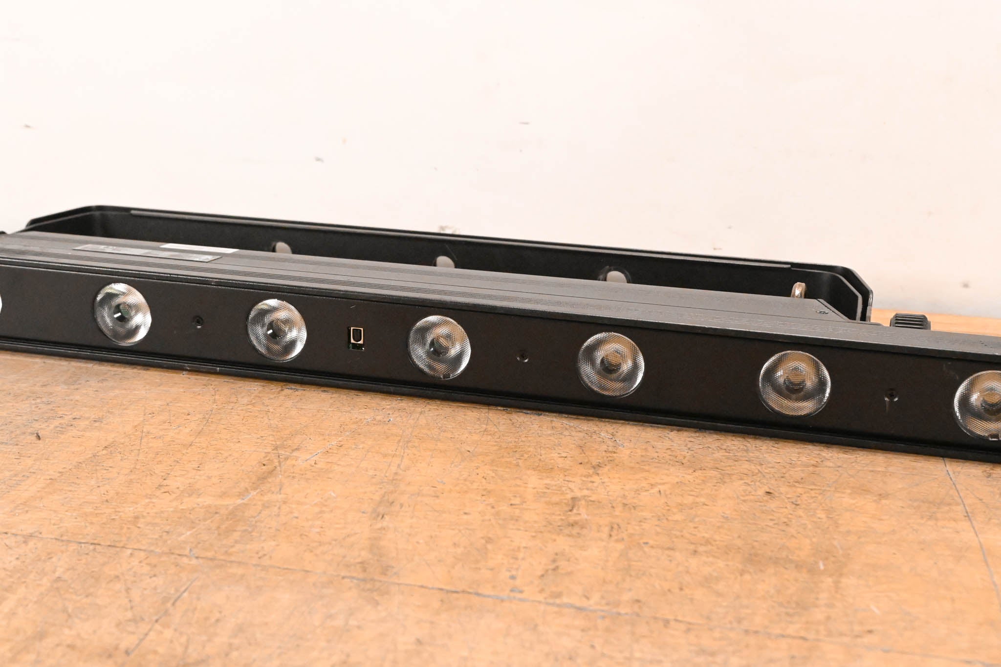 Chauvet COLORband T3USB Linear RGB Wash Light