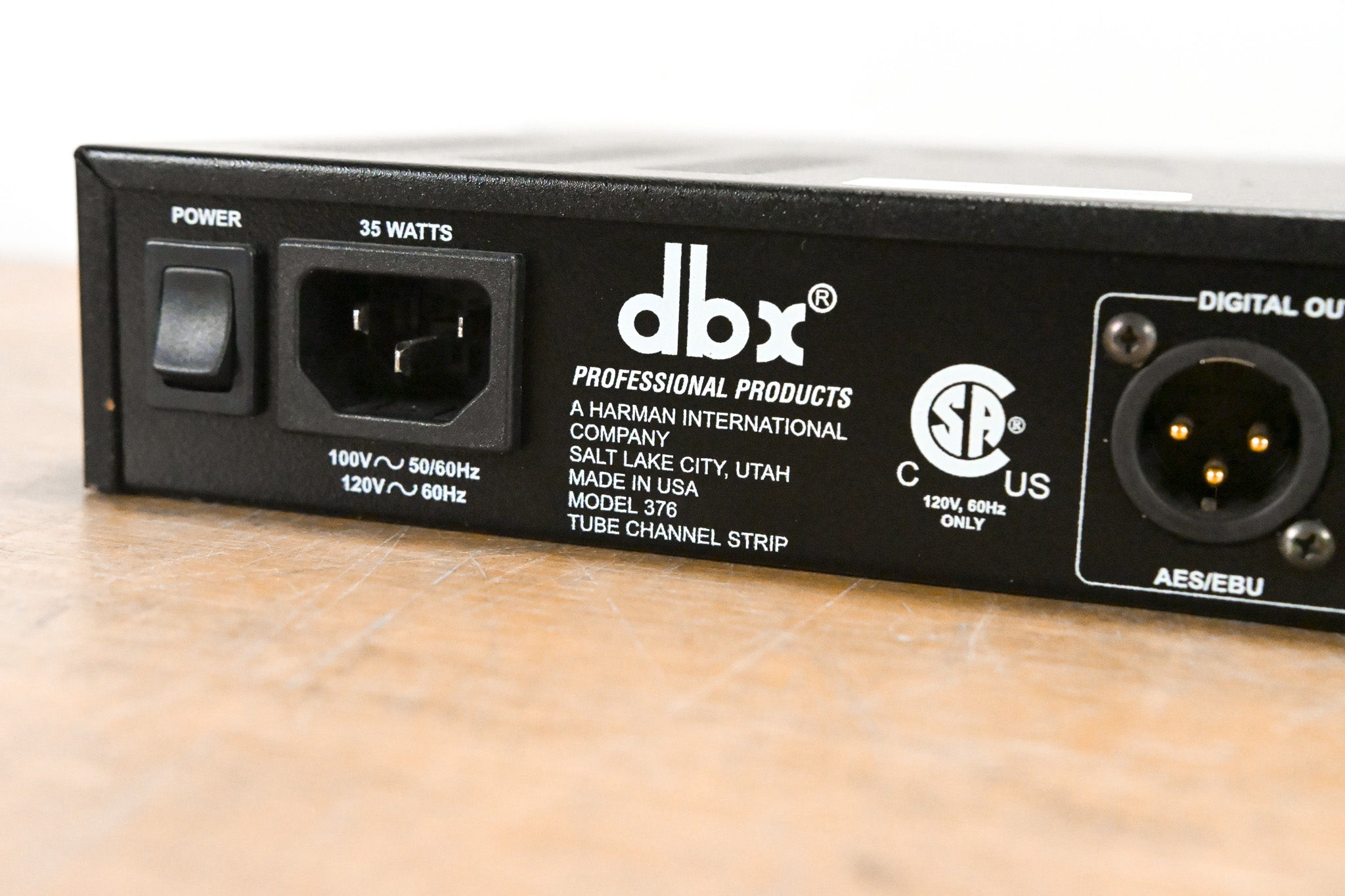 dbx 376 Tube Channel Strip with Digital Out