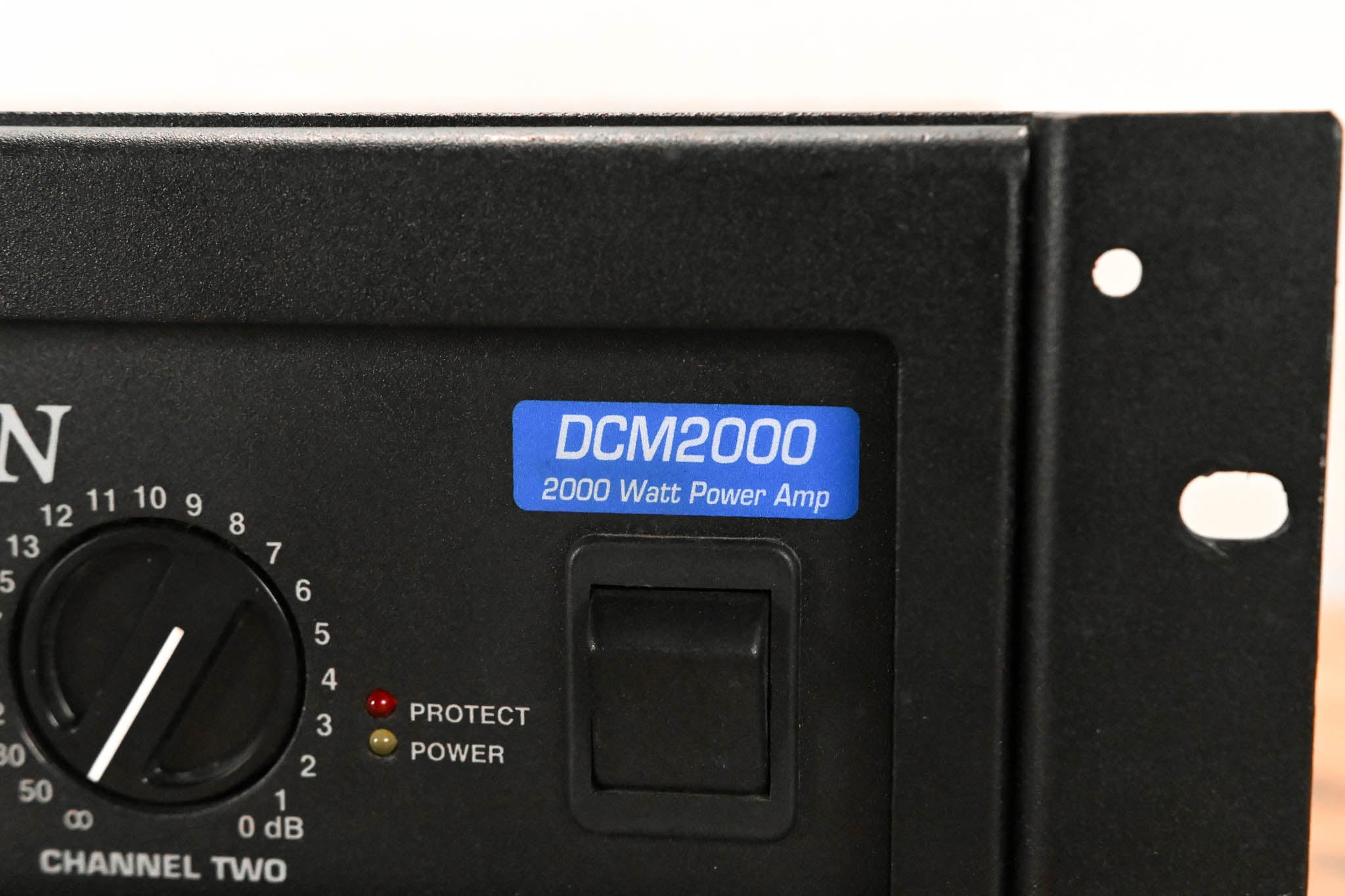 Carvin DCM2000 2-Channel Power Amplifier