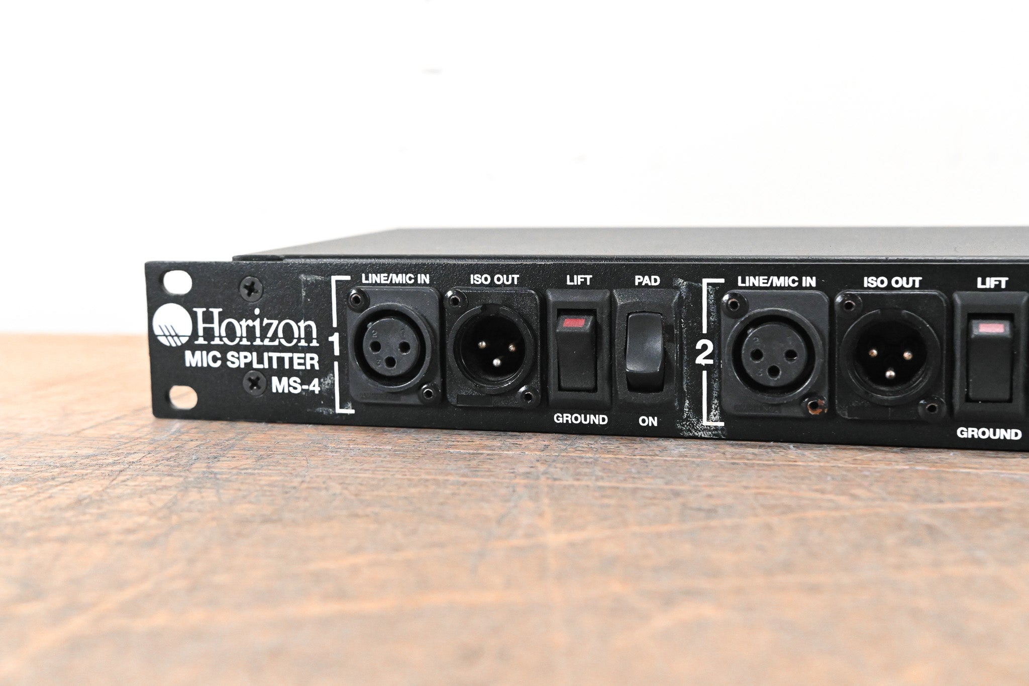 Horizon MS-4 4-Channel Rackmount Mic Splitter