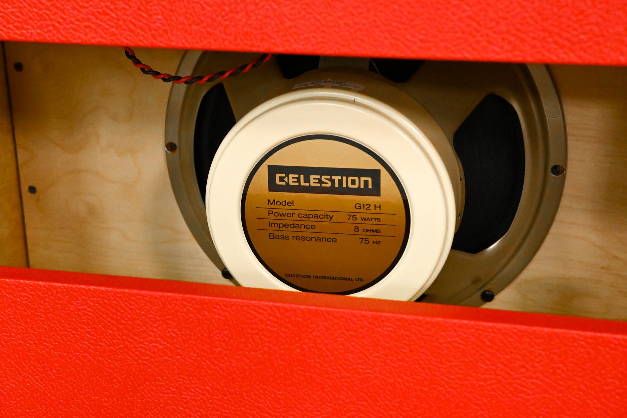 Avatar Speakers 1x12 8 ohm Cabinet