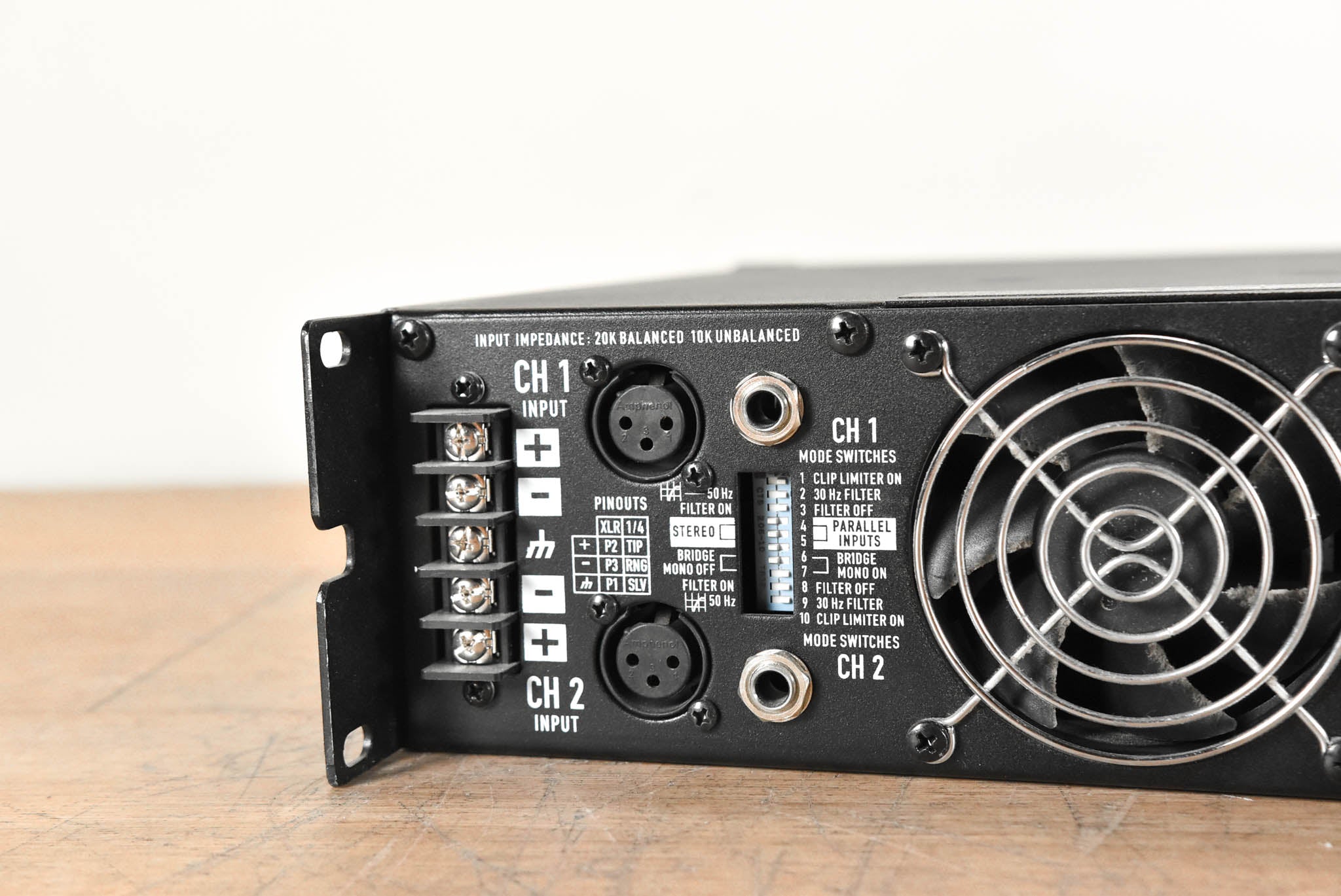 QSC RMX850 2-Channel Power Amplifier