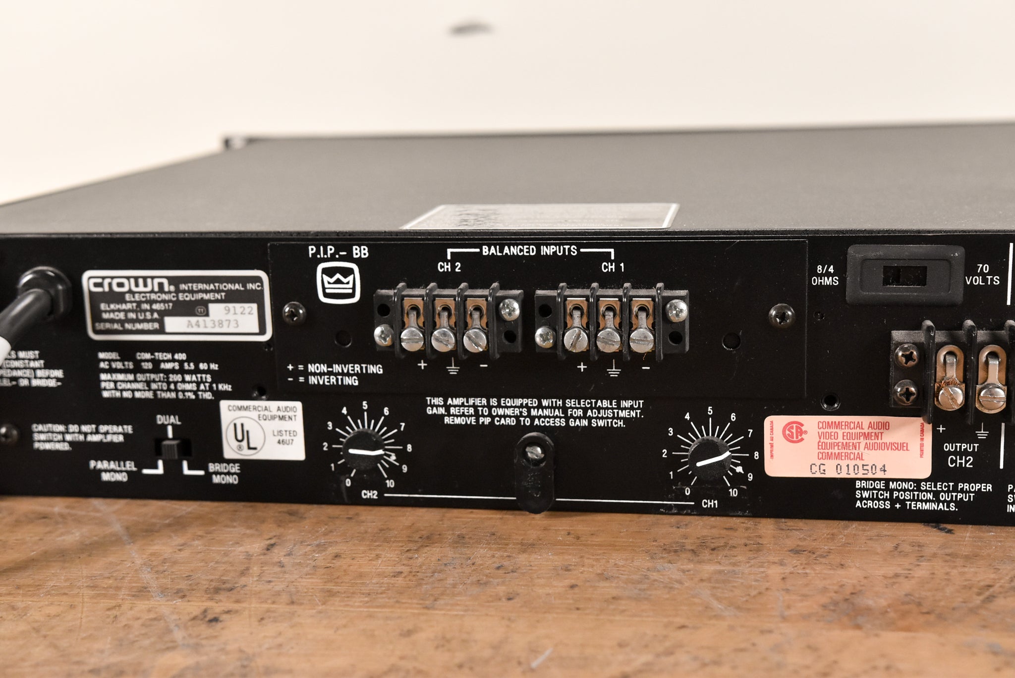 Crown Com-Tech 400 Two-Channel Power Amplifier