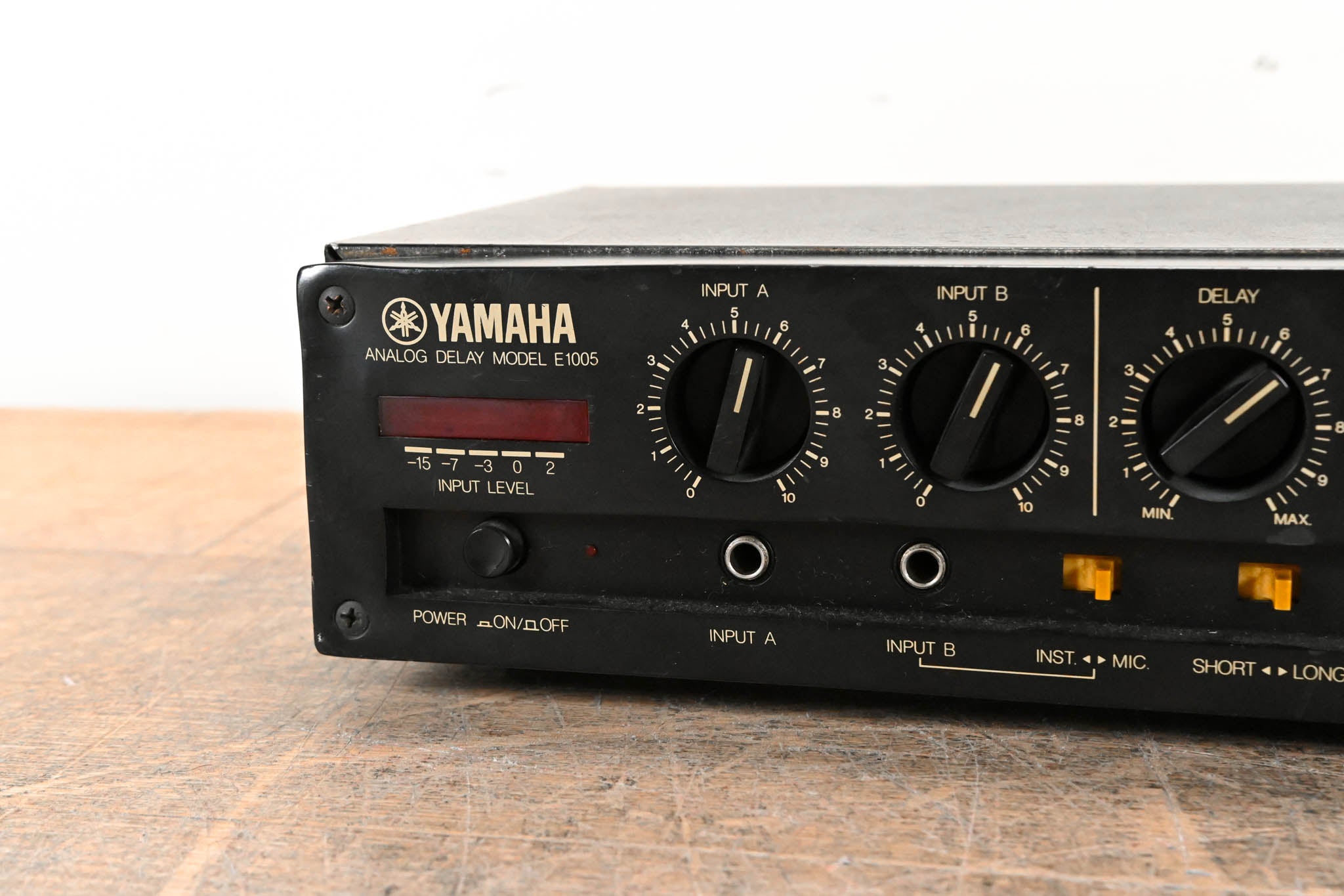 Yamaha E1005 Analog Delay