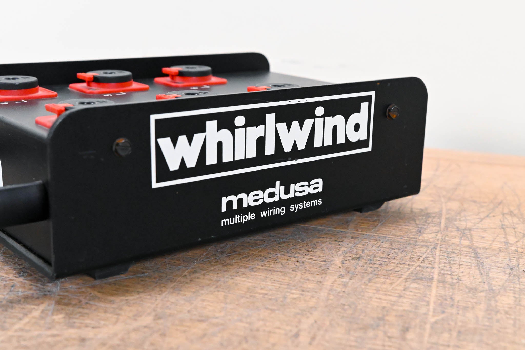 Whirlwind Medusa Six 1/4'' Studio Headphone Splitter Box