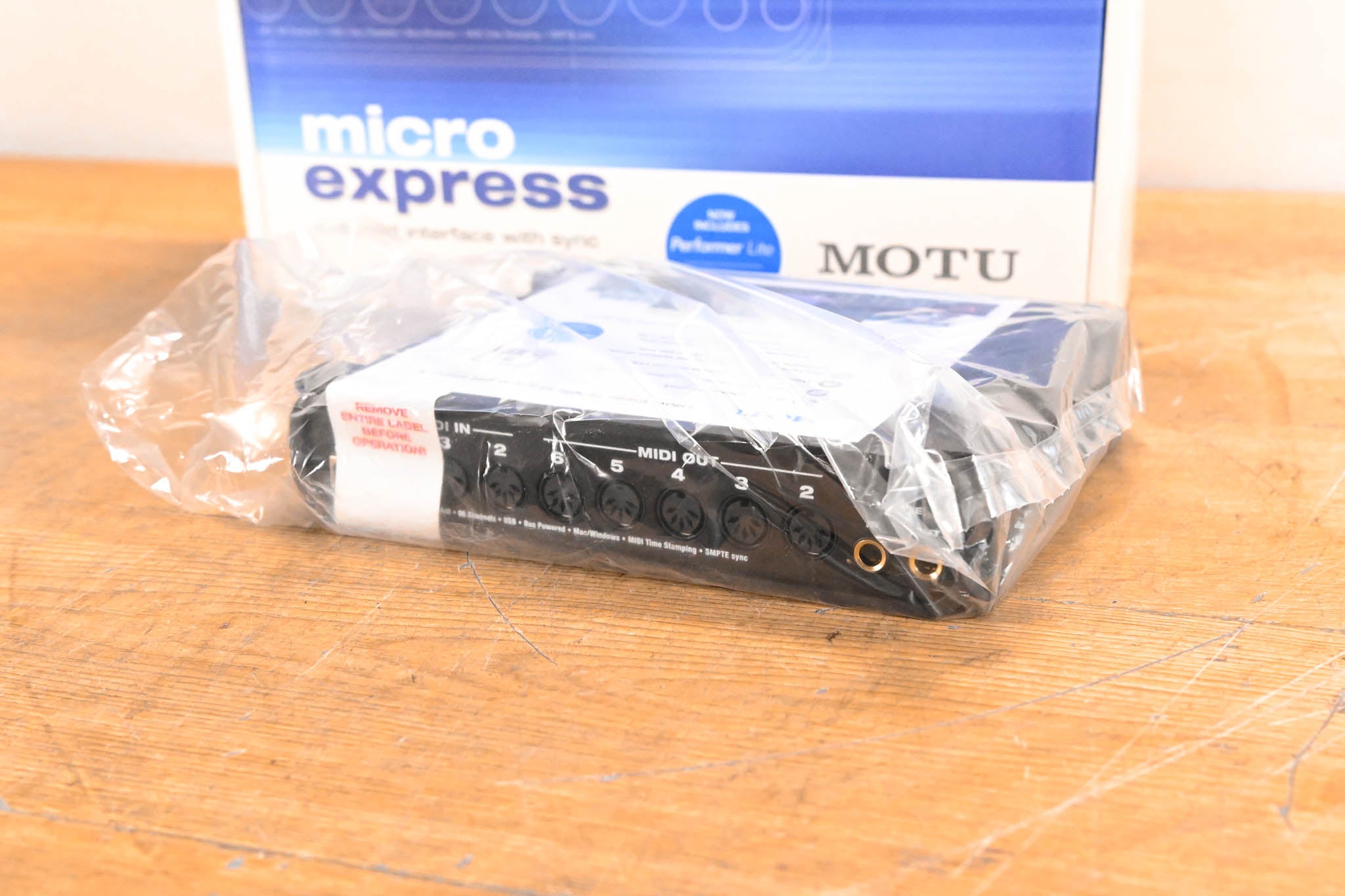 MOTU Micro Express 4x6 USB MIDI interface with Sync