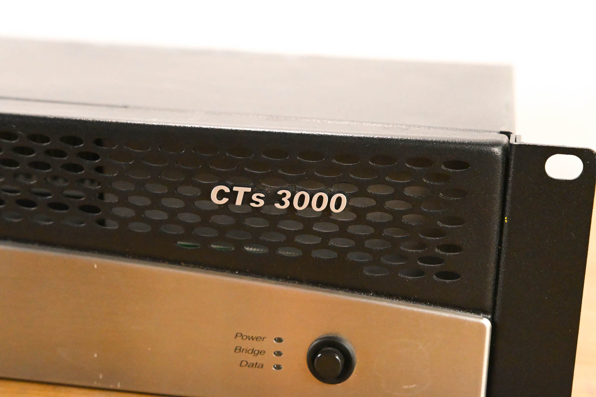 Crown CTs 3000 Two-Channel 1500W Power Amplifier
