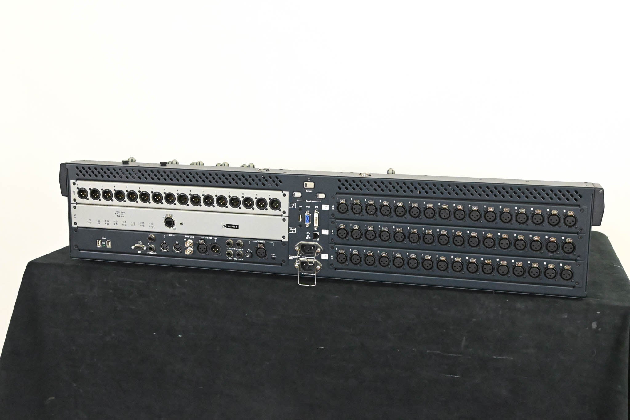 Digidesign VENUE SC48 Digital Audio Mixing Console