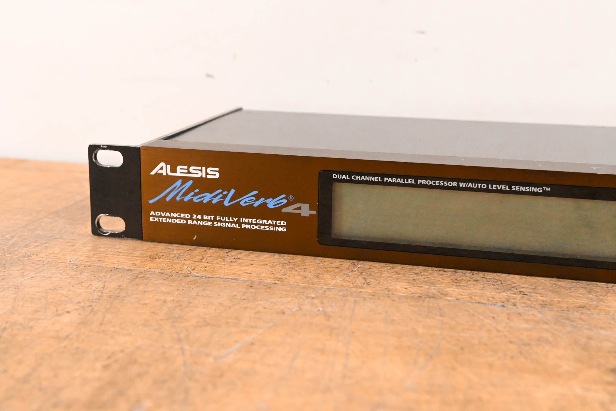 Alesis MidiVerb 4 Dual-Channel Parallel Multi-Effects Processor (NO PSU)