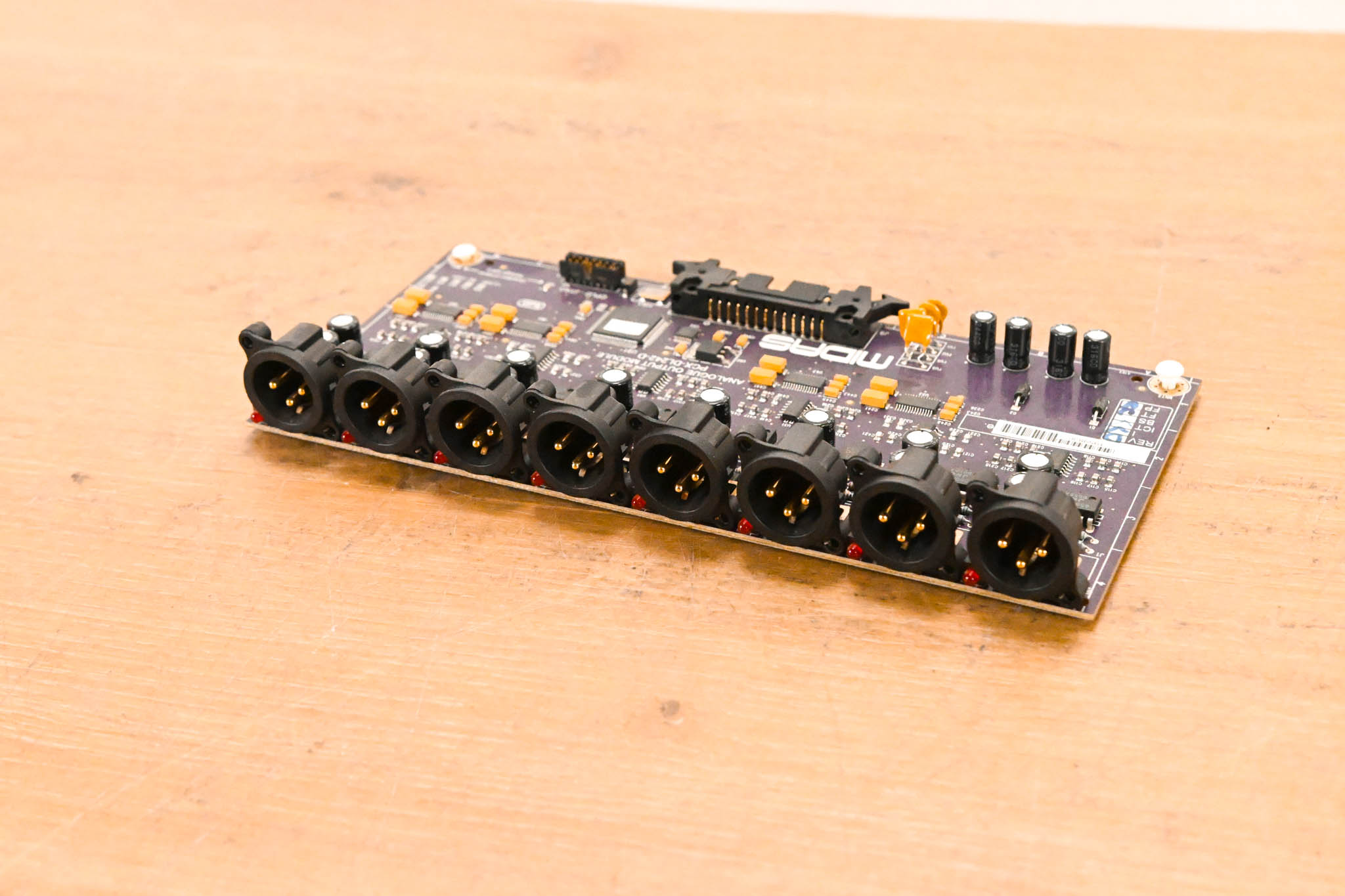 Midas DL242 Analogue Output Module 8-Channel XLR Card (PCX-DL242-D)