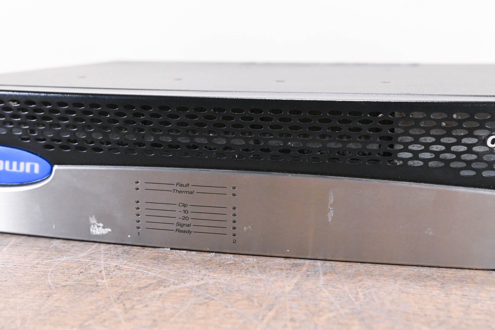 Crown CTs 3000 2-Channel Power Amplifier