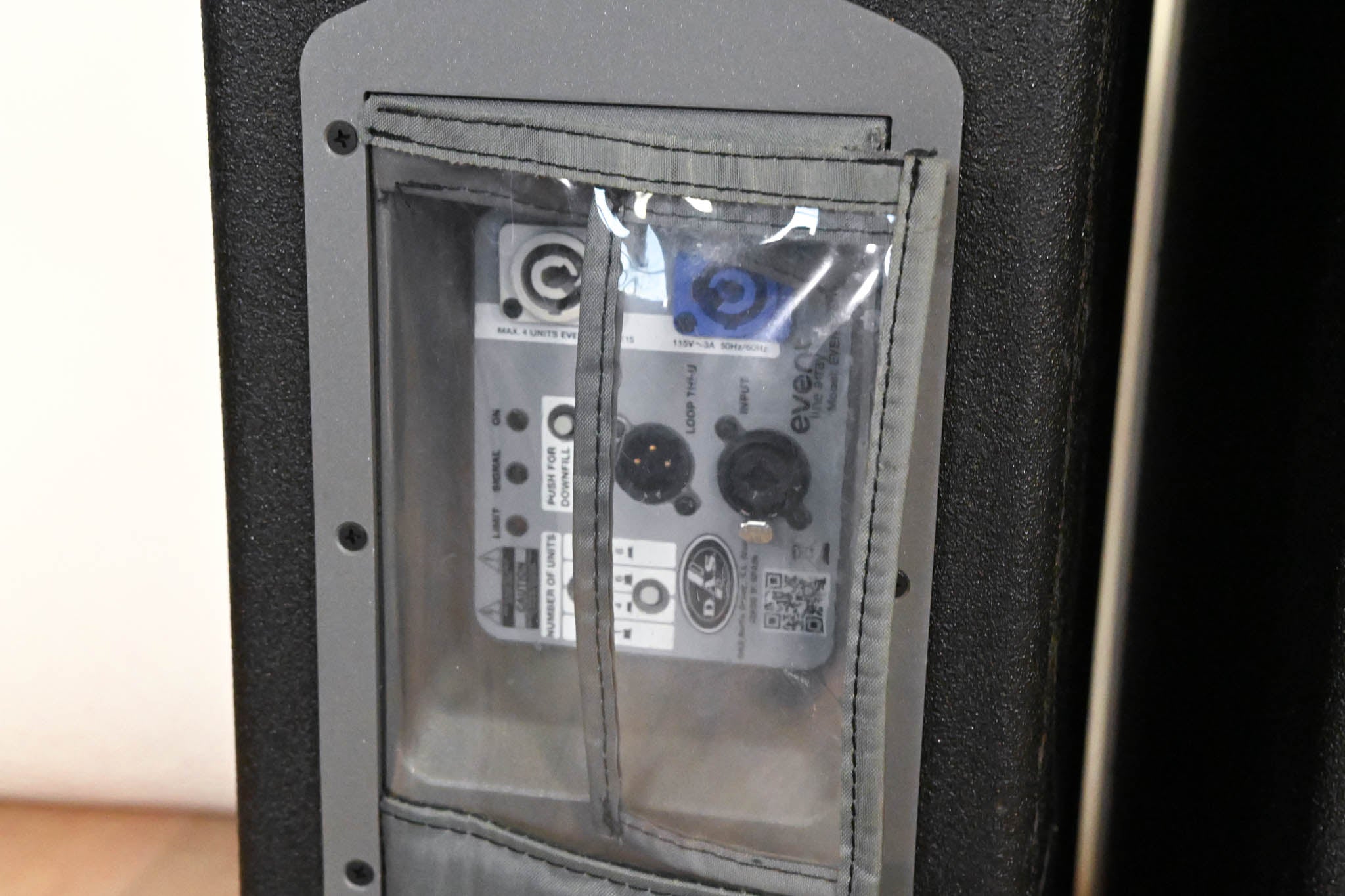 DAS Audio Event 210A 2x10" 3-Way Active Line Array Loudspeaker (PAIR)