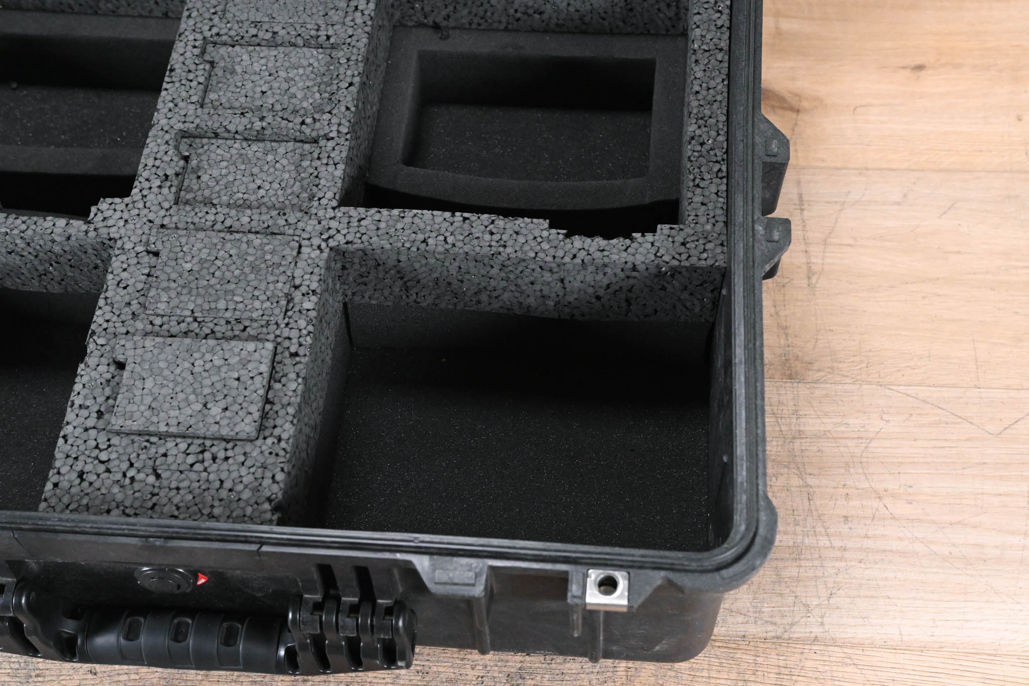 Clear-Com 176G018 Travel Case for DX300 Systems