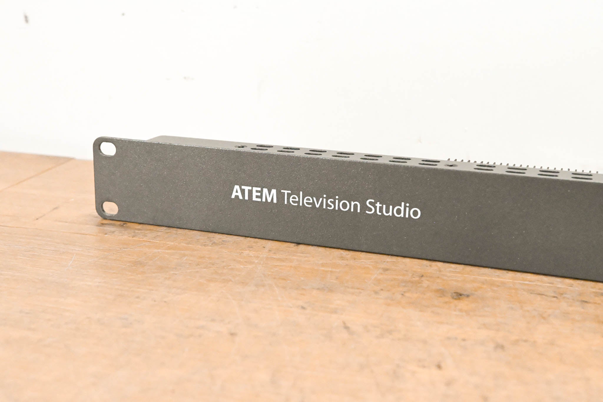 Blackmagic Design ATEM Television Studio (NO POWER SUPPLY)