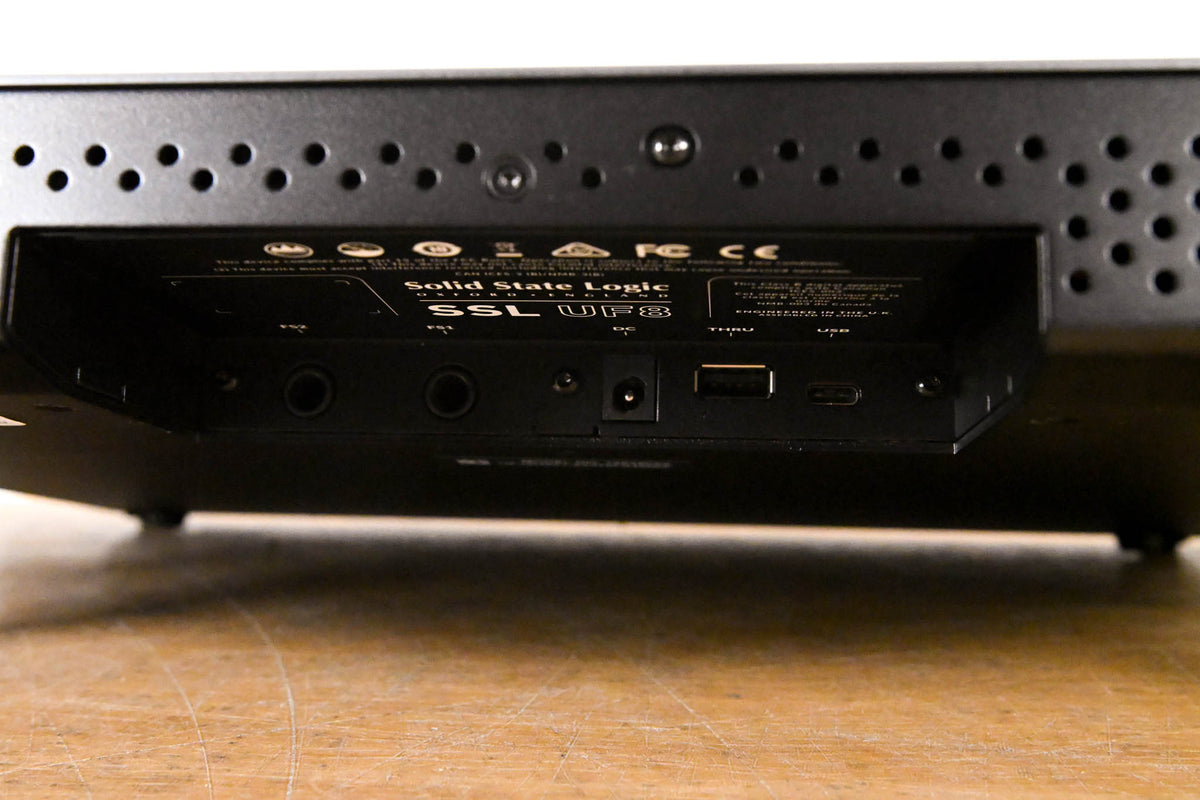 Solid State Logic UF8 Advanced DAW Controller (NO POWER SUPPLY)