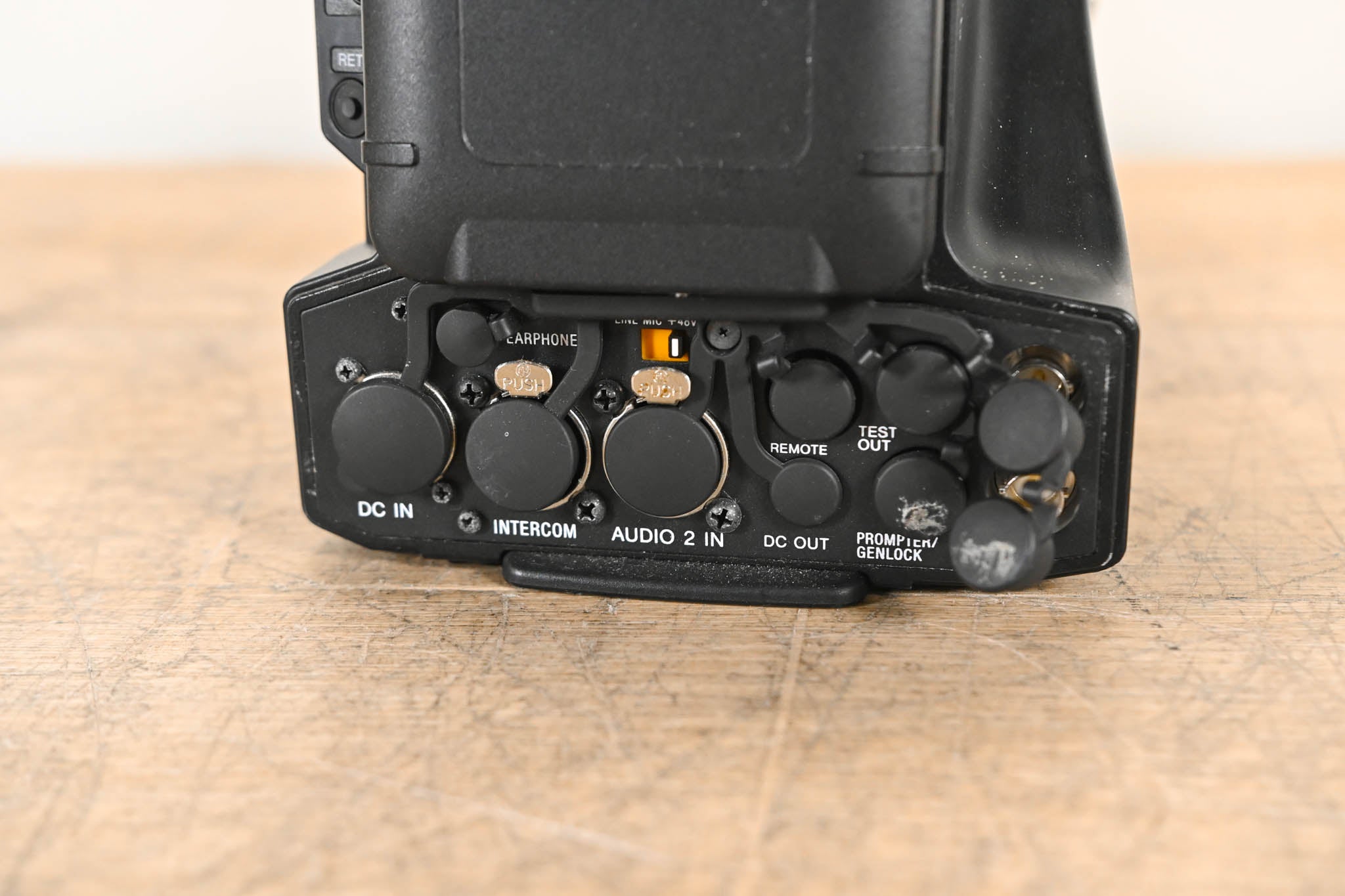 Sony HXC-D70 HD/SD Studio Camera