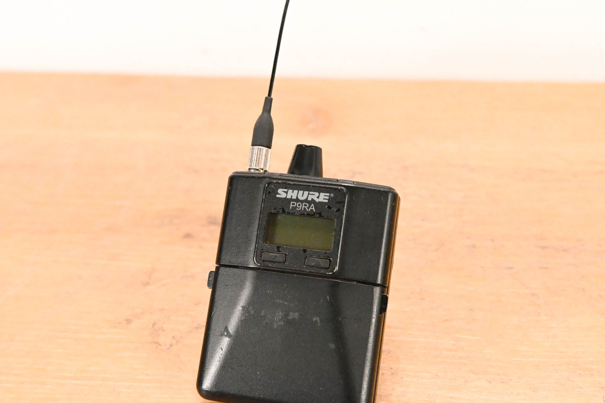 Shure P9RA-K1 Wireless Bodypack Receiver - K1 Band: 596-632 MHz