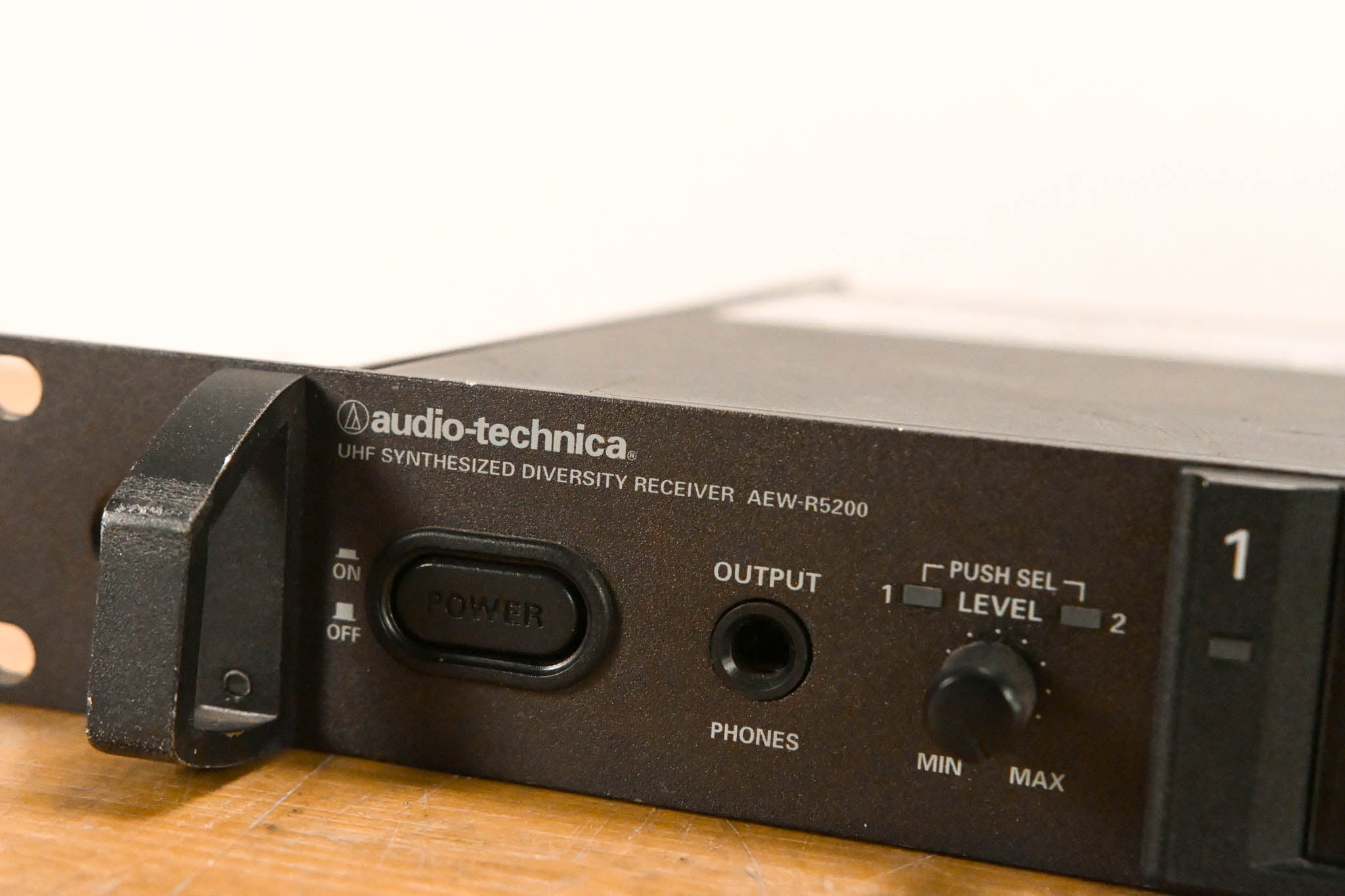 Audio-Technica AEW-R5200 Receiver w/ two AEW-T1000 Bodypacks: 541-566MHz