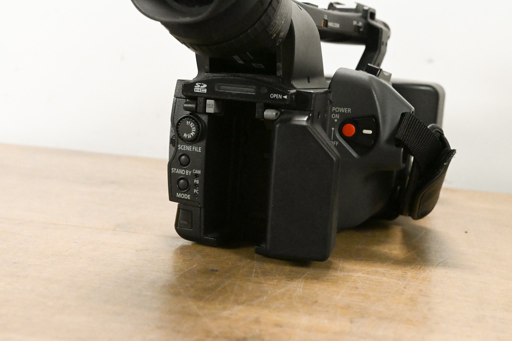 Panasonic AG-HMC150P AVCCAM Camcorder
