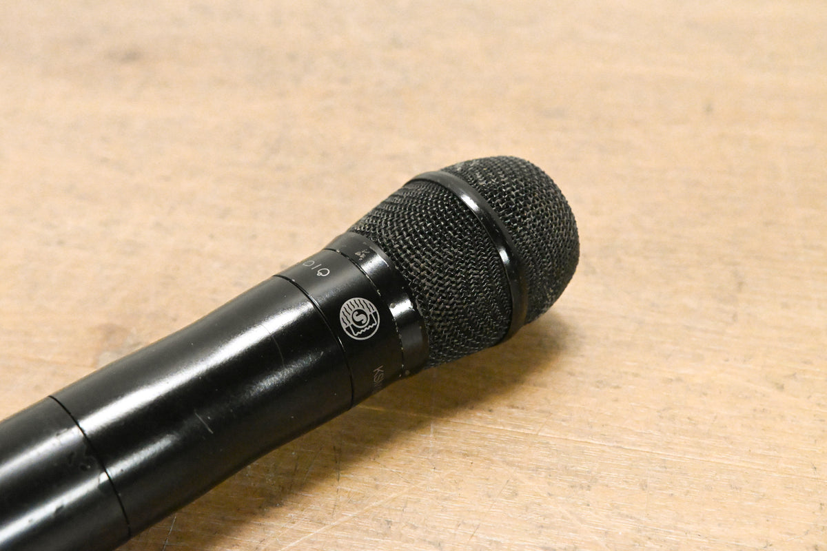 Shure QLXD24/KSM9HS Digital Handheld Wireless System - G50 Band (NO PSU)