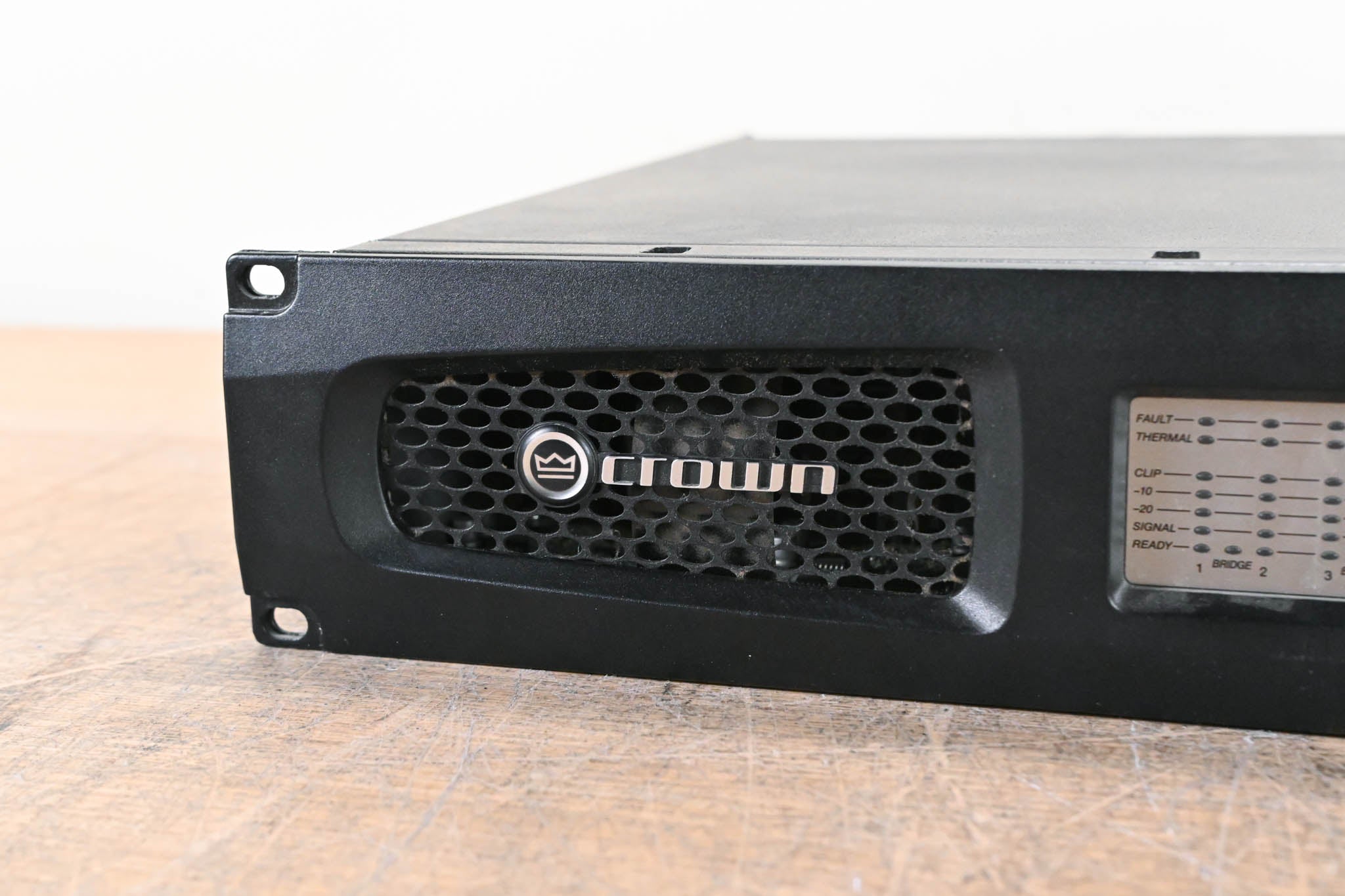 Crown DCi 8|300 DriveCore Install 8-Channel Power Amplifier