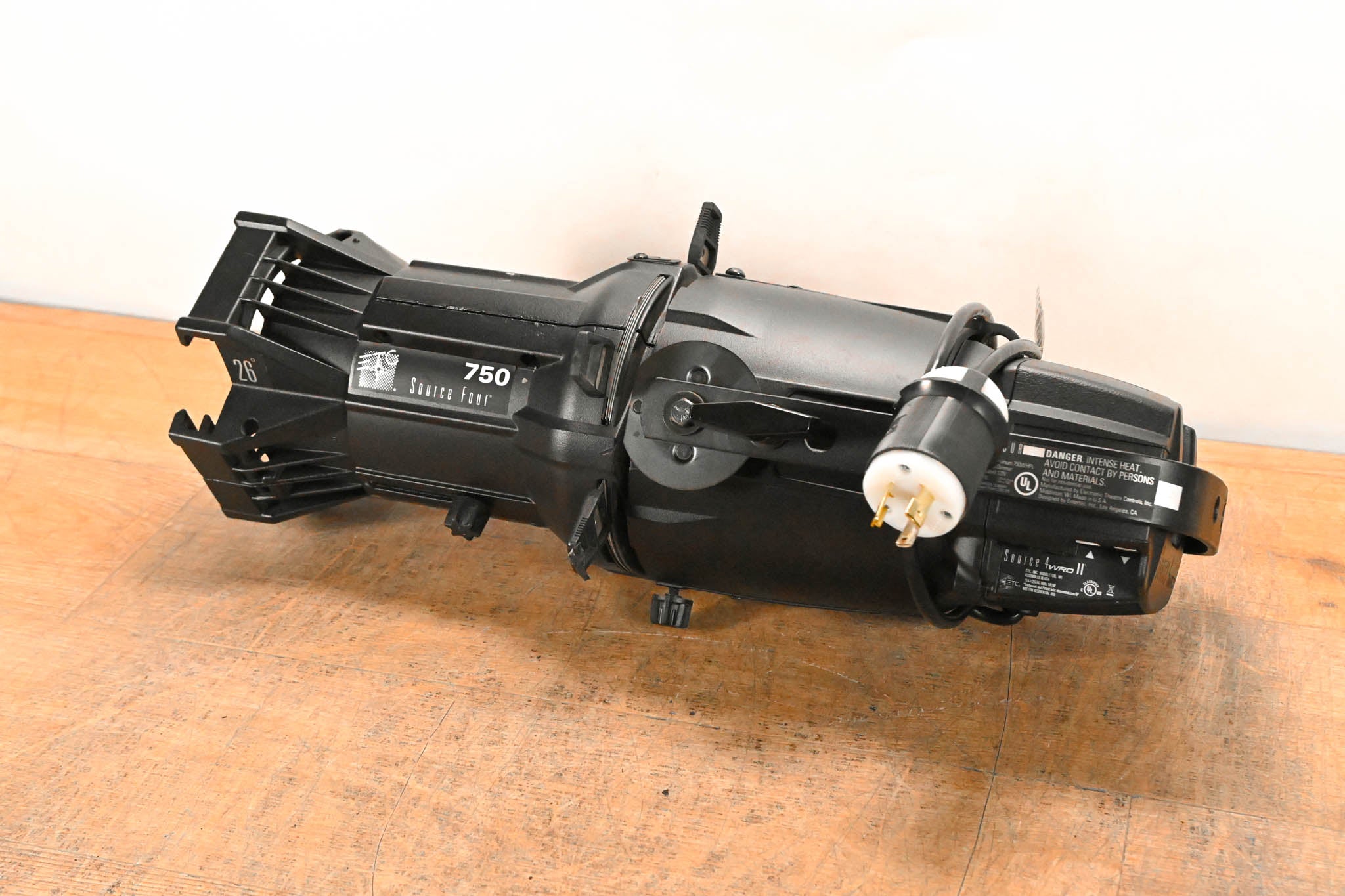 ETC Source Four 750 26 Degree Leko with Source 4WRD II LED Light Engine