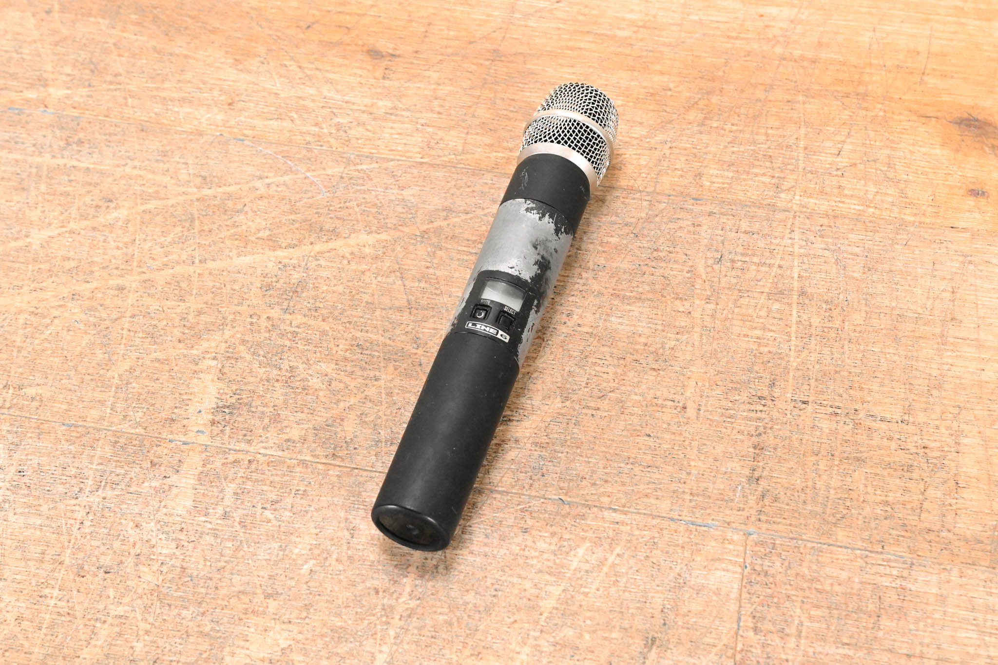 Line 6 XD-V75 2.4GHz Digital Wireless Handheld Microphone System