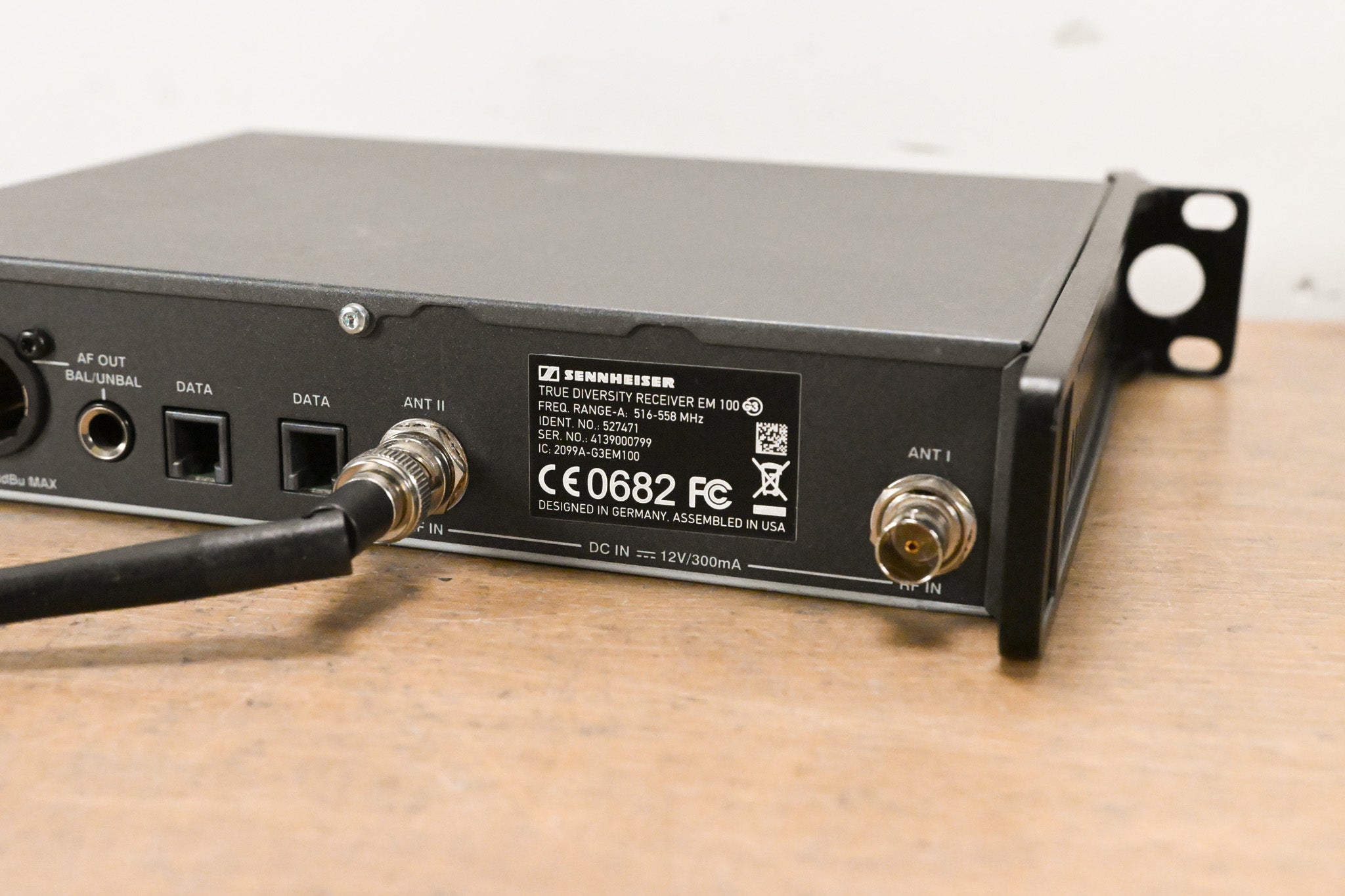 Sennheiser EM 100 G3 Wireless Receiver - 516-558 MHz (NO POWER SUPPLY)