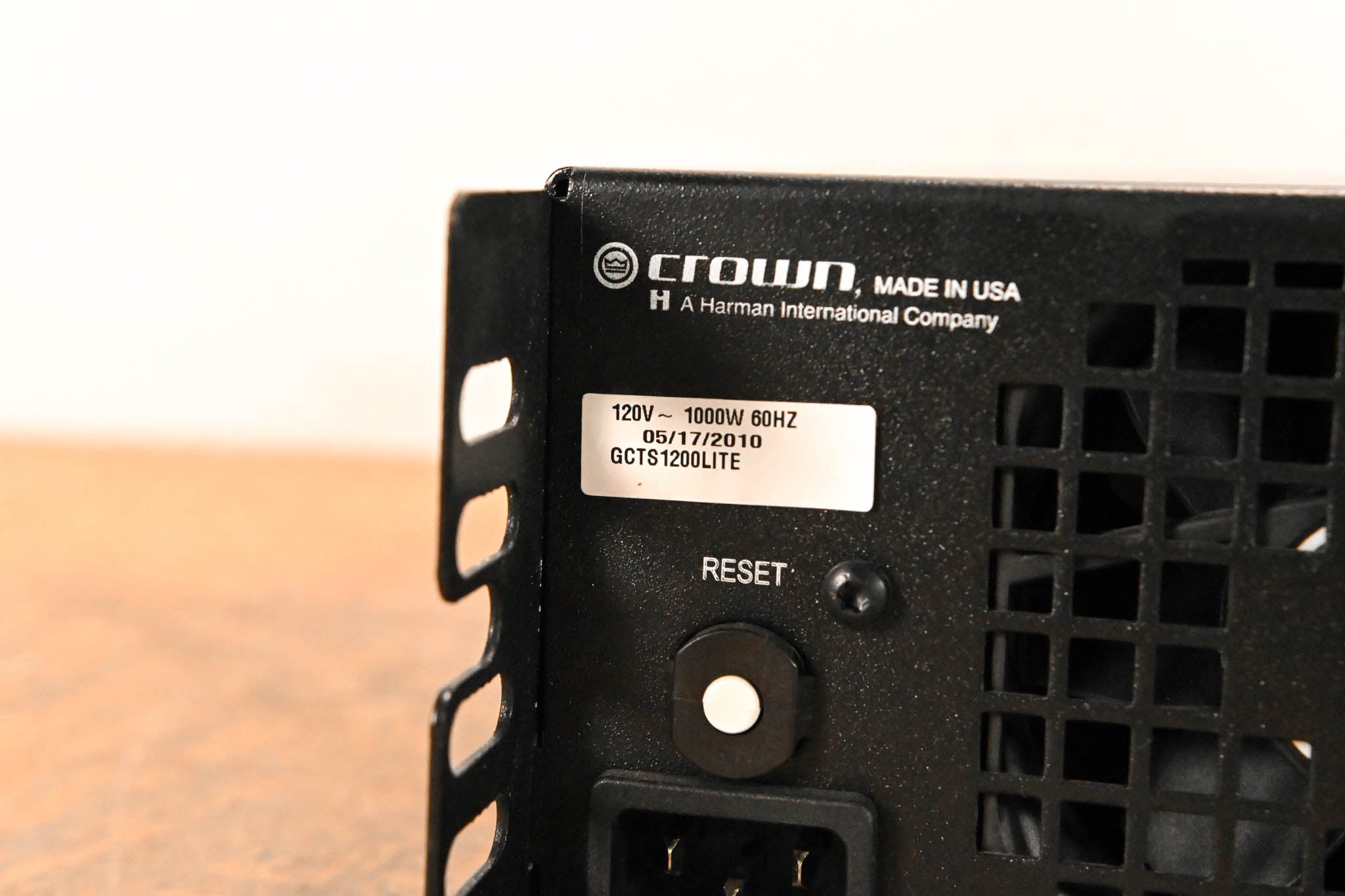 Crown CTs 1200 Two-Channel 600W Power Amplifier
