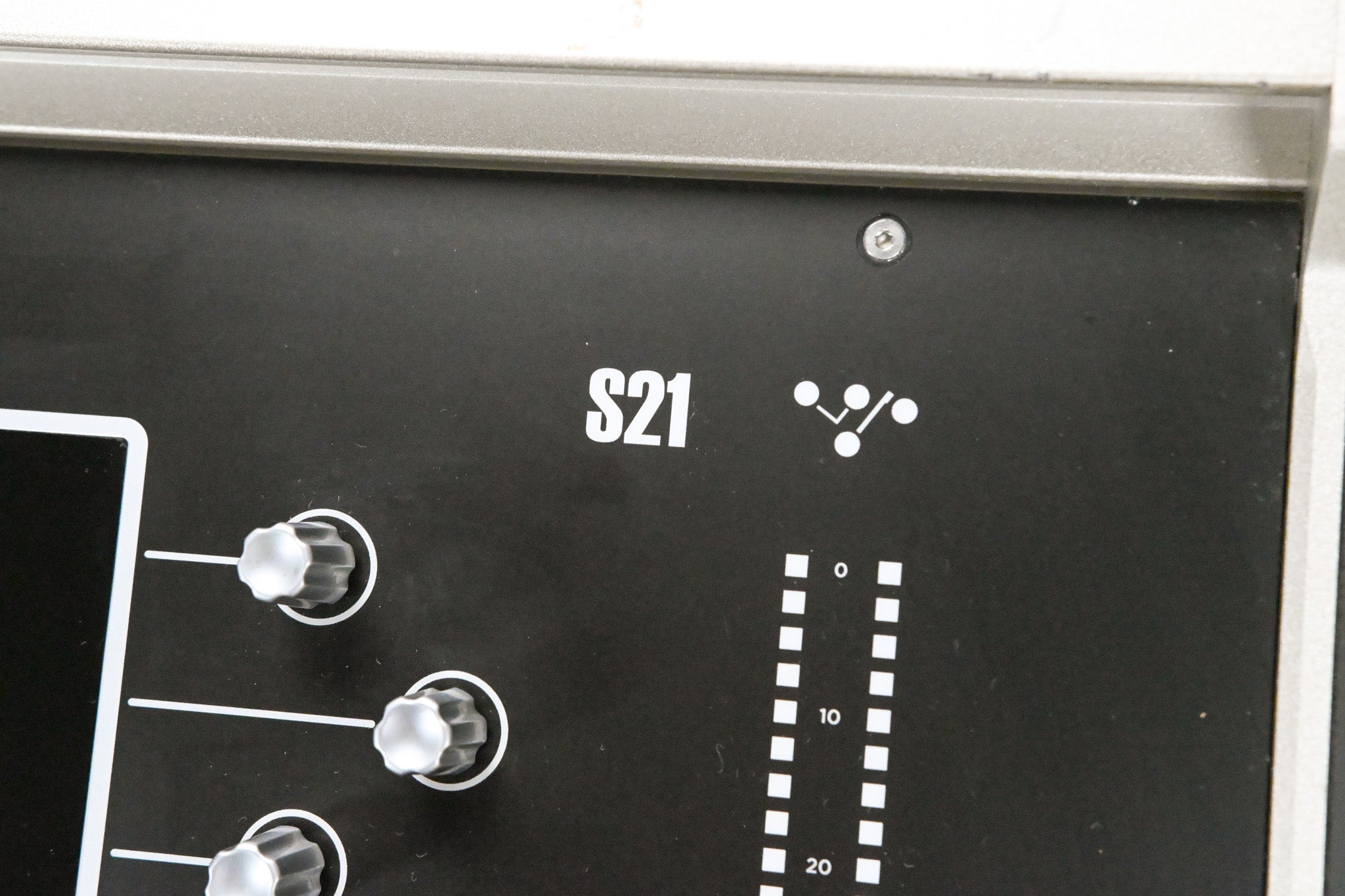 DiGiCo S21 48-Channel Digital Audio Mixing Console