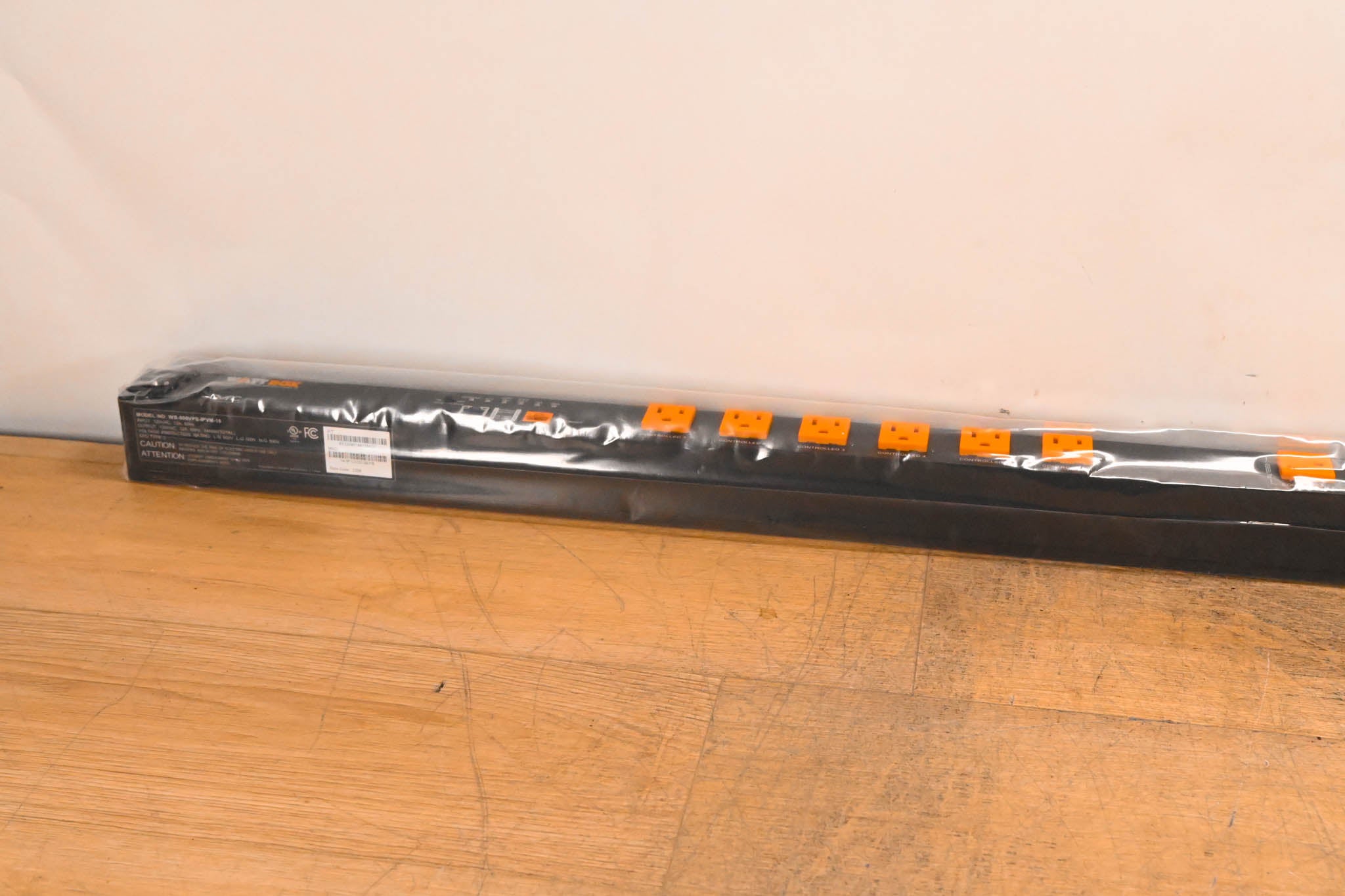 WattBox WB-800VPS-IPVM-18 Vertical IP Power Conditioner (18 Outlets)