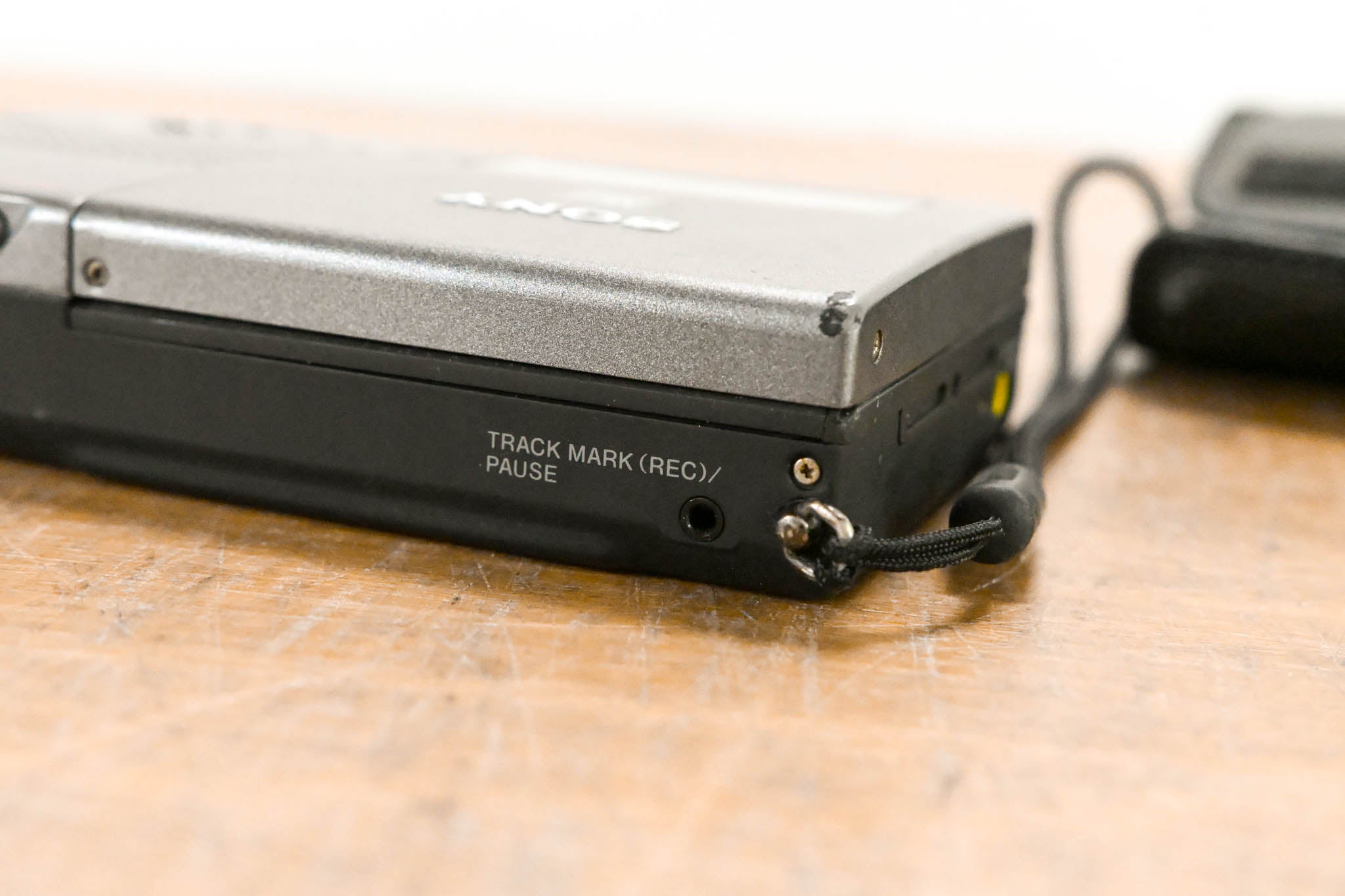 Sony MZ-B3 Portable MiniDisc Recorder (NO POWER SUPPLY)