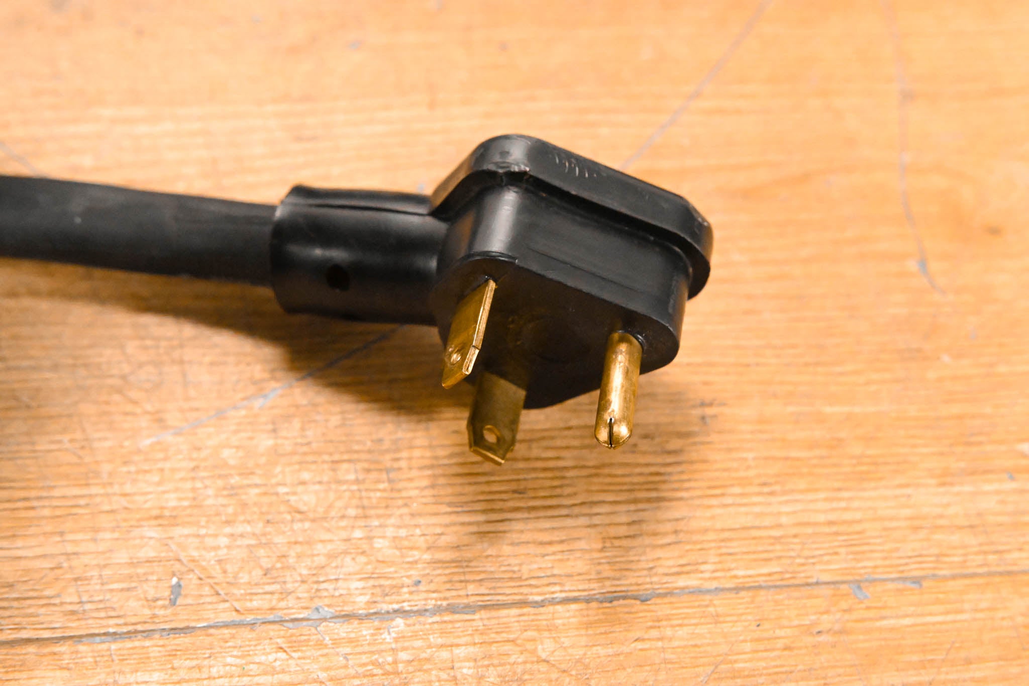 Crown Macro-Tech 3600VZ 2-Channel Power Amplifier