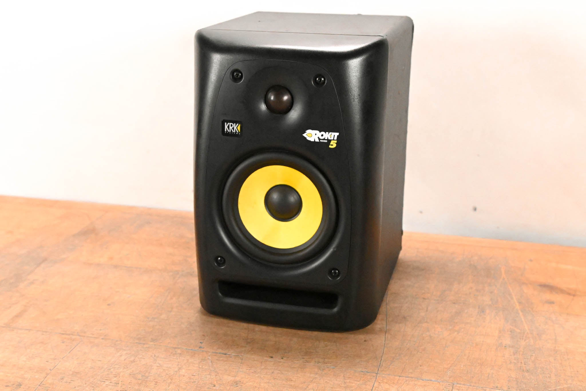 KRK Rokit 5 G2 2-Way 5-inch Studio Monitor