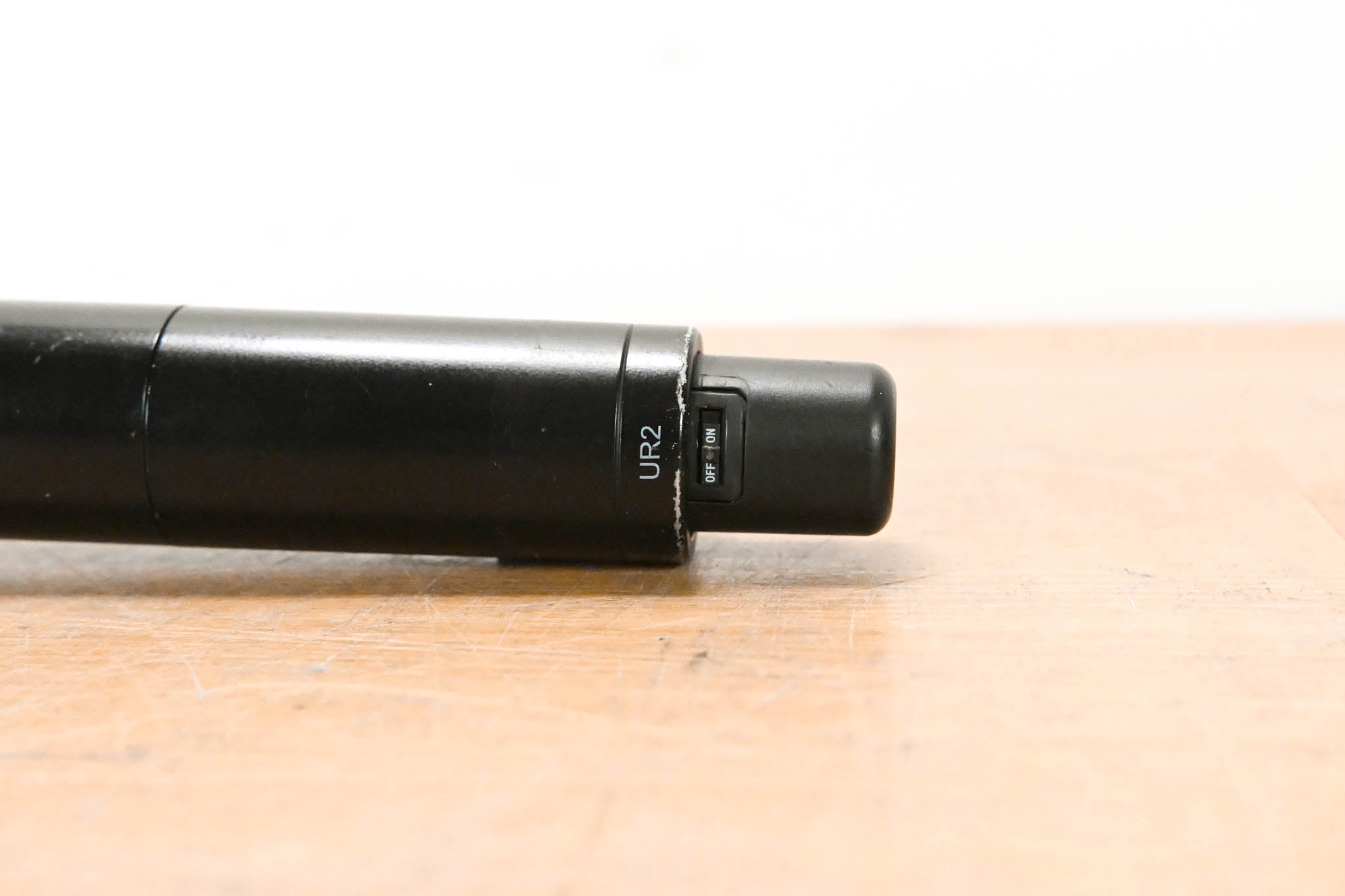 Shure UR2/SM87A Handheld Transmitter with SM87A Capsule - H4 Band