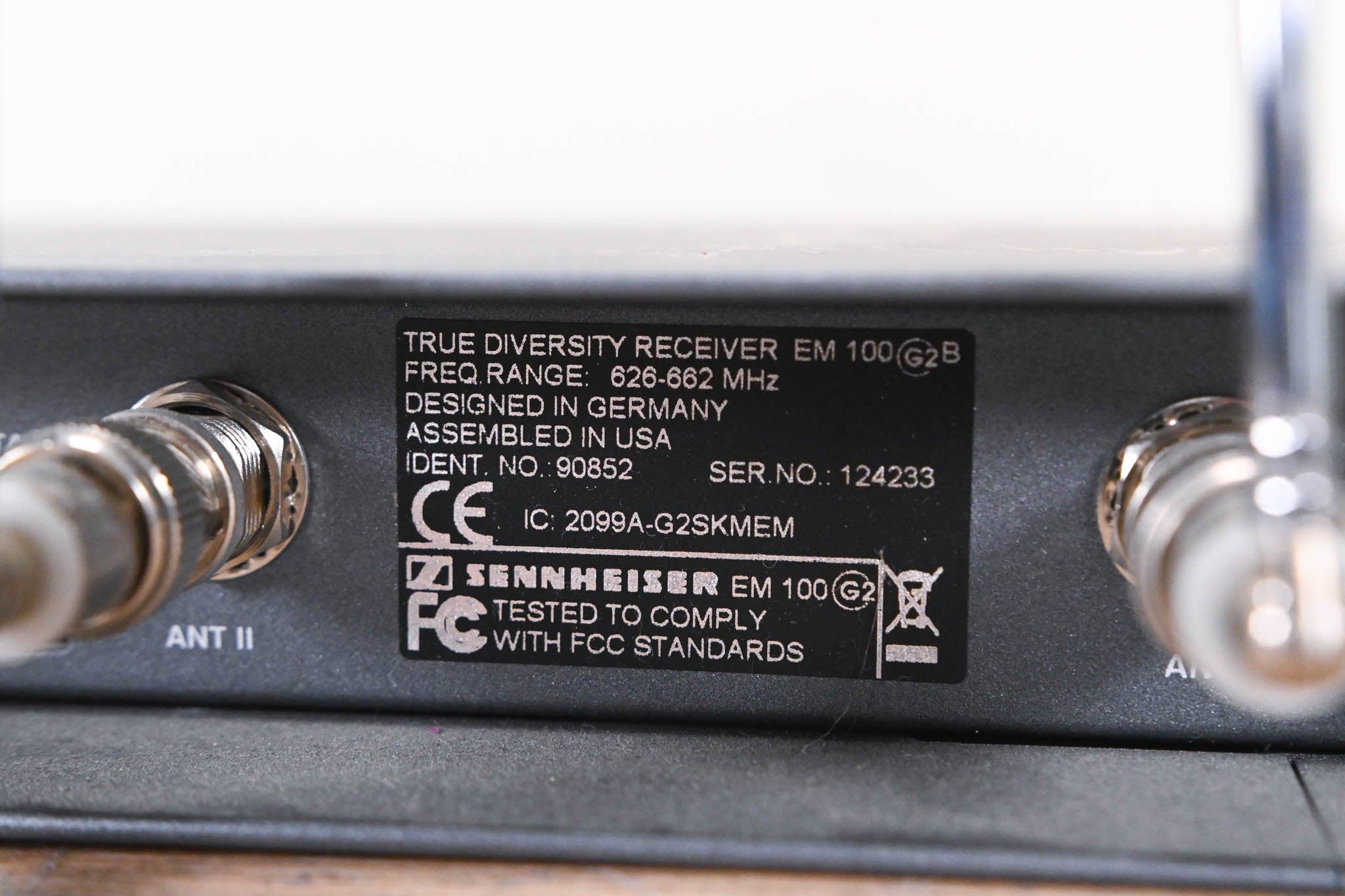 Sennheiser EM 100 G2 Wireless Receiver - 626-662 MHz (NO POWER SUPPLY)