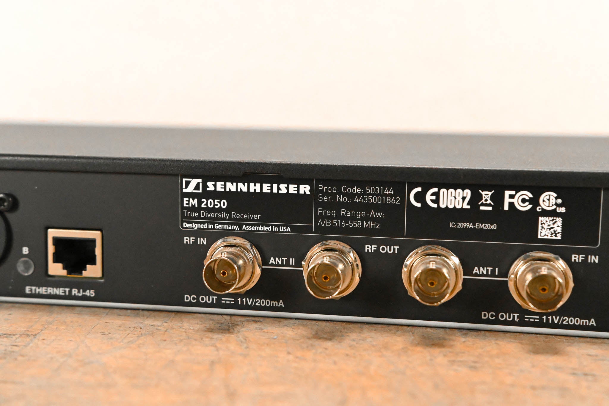 Sennheiser EM 2050 Dual-Channel Wireless Receiver Aw Range: 516-558 MHz