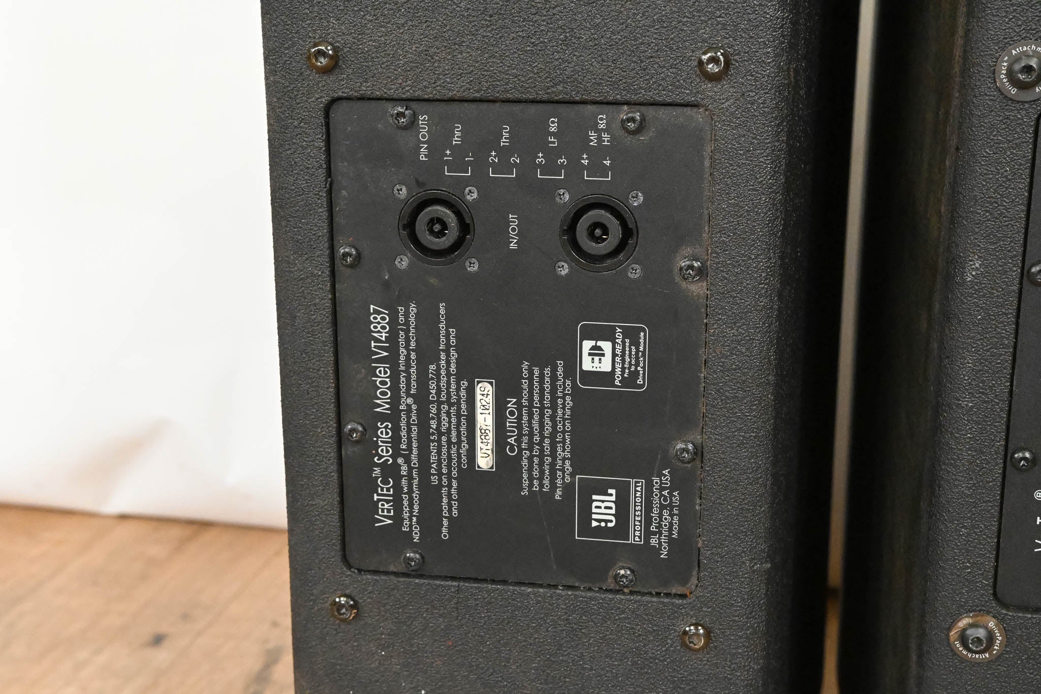 JBL VT4887 Compact Bi-Amplified 3-Way Line Array Element (PAIR)