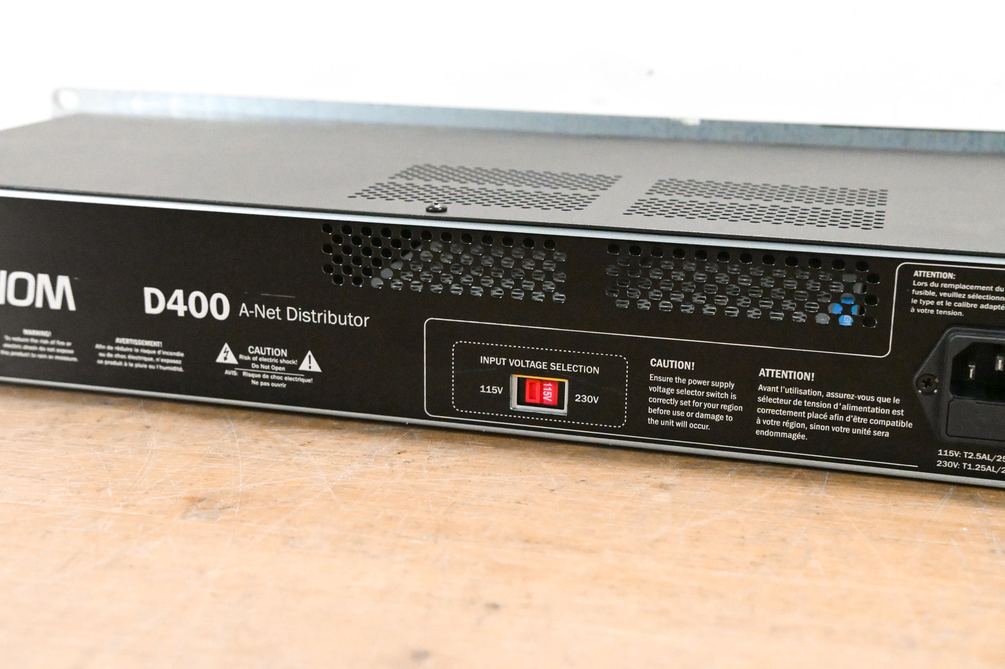 Aviom D400-Dante A-Net Distributor with Dante Connectivity