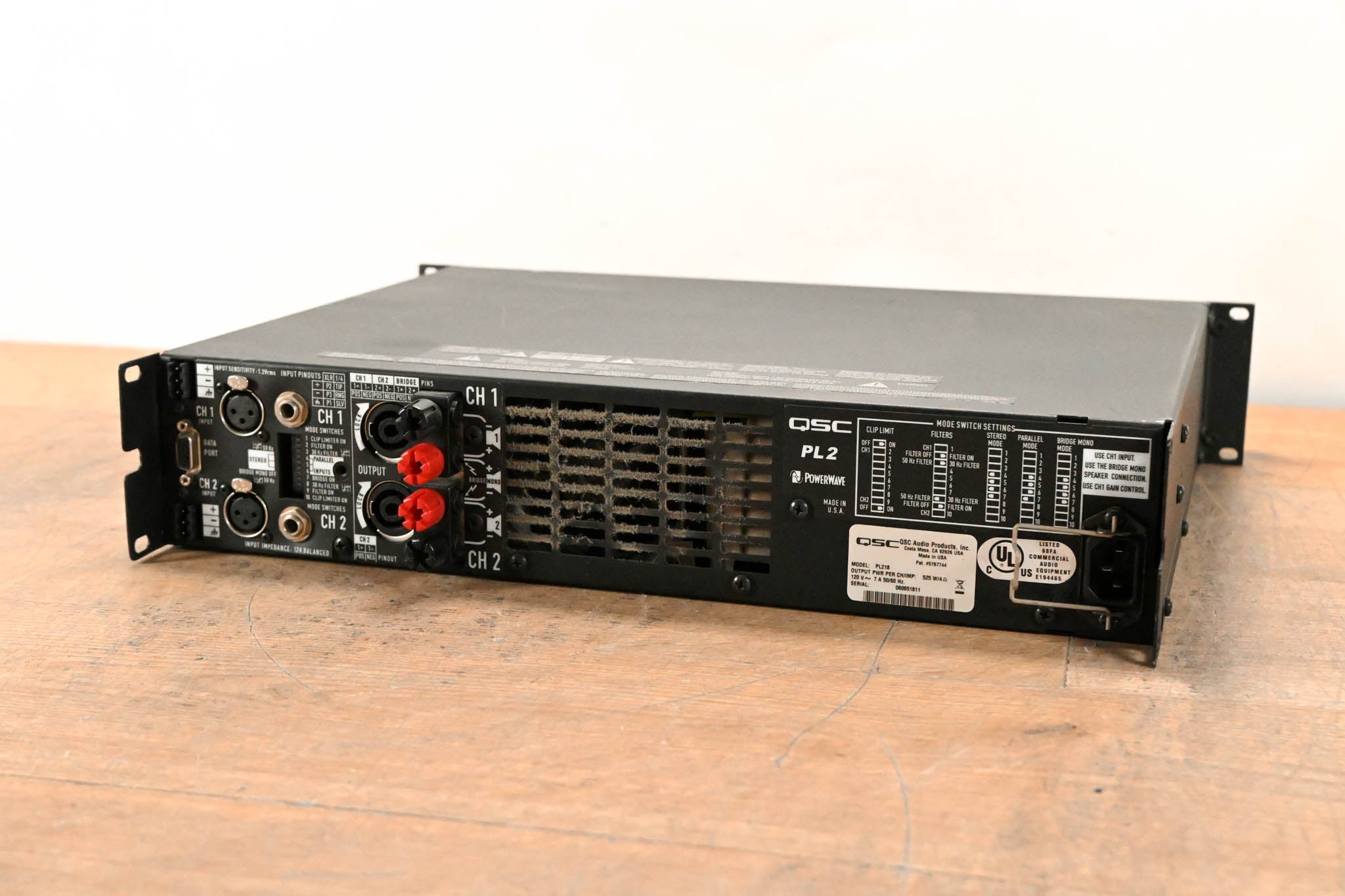 QSC PowerLight 2 PL218 2-Channel Power Amplifier