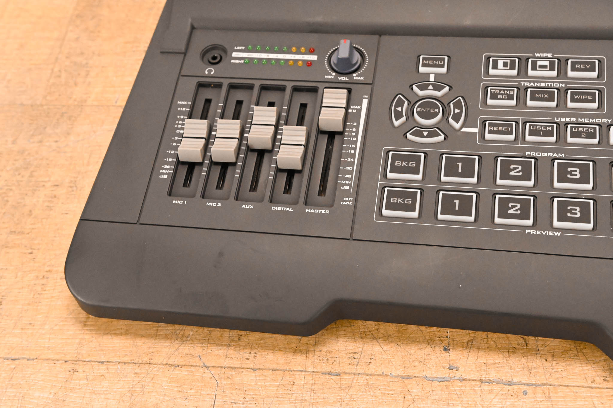 Datavideo SE-650 4-Channel HD Digital Video Switcher