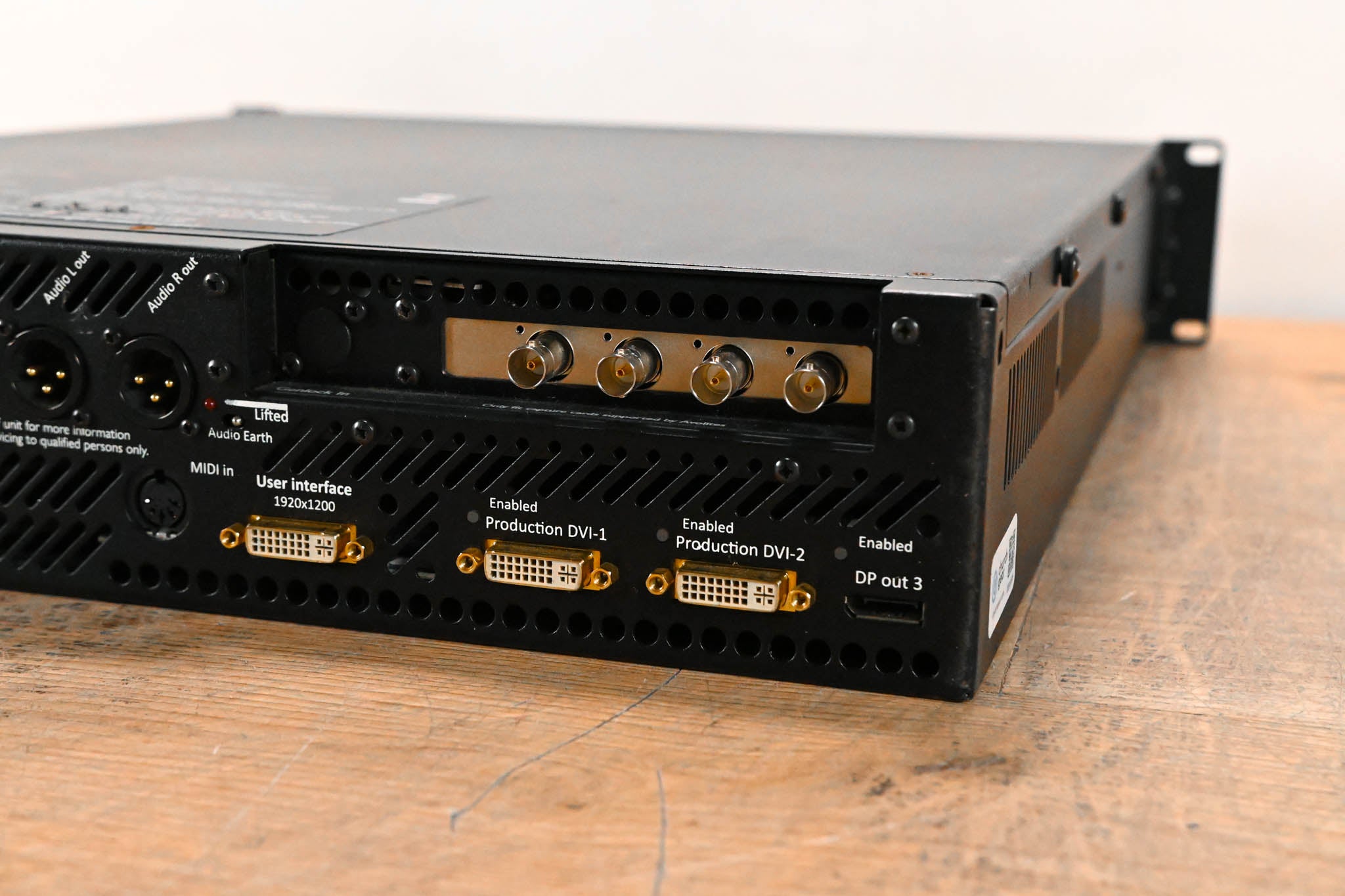 Avolites Ai Q3 4K Media Server