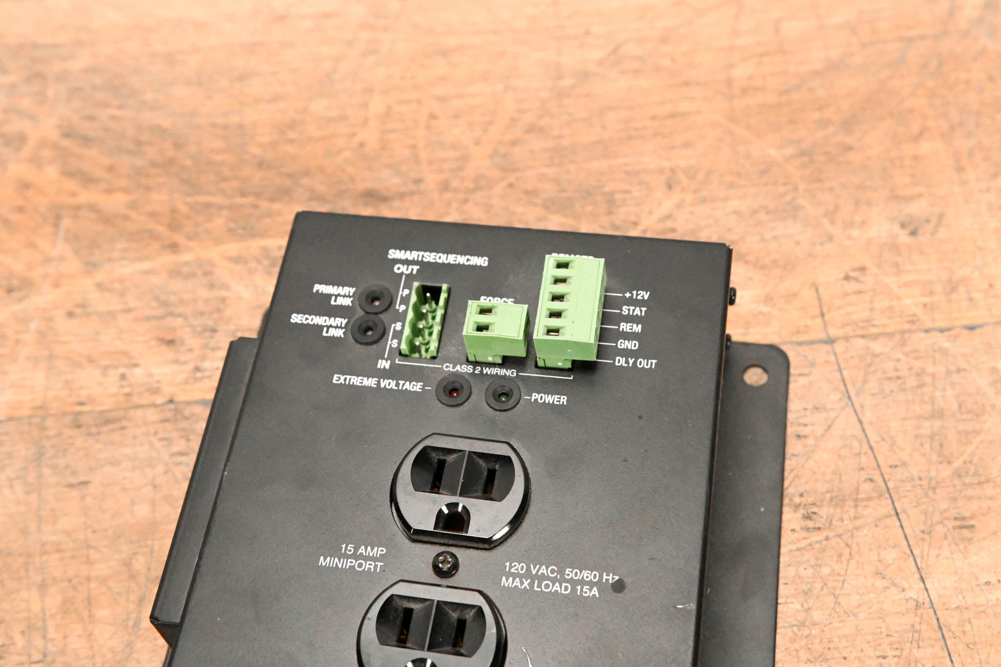 Furman CN-15MP Contractor Series MiniPort
