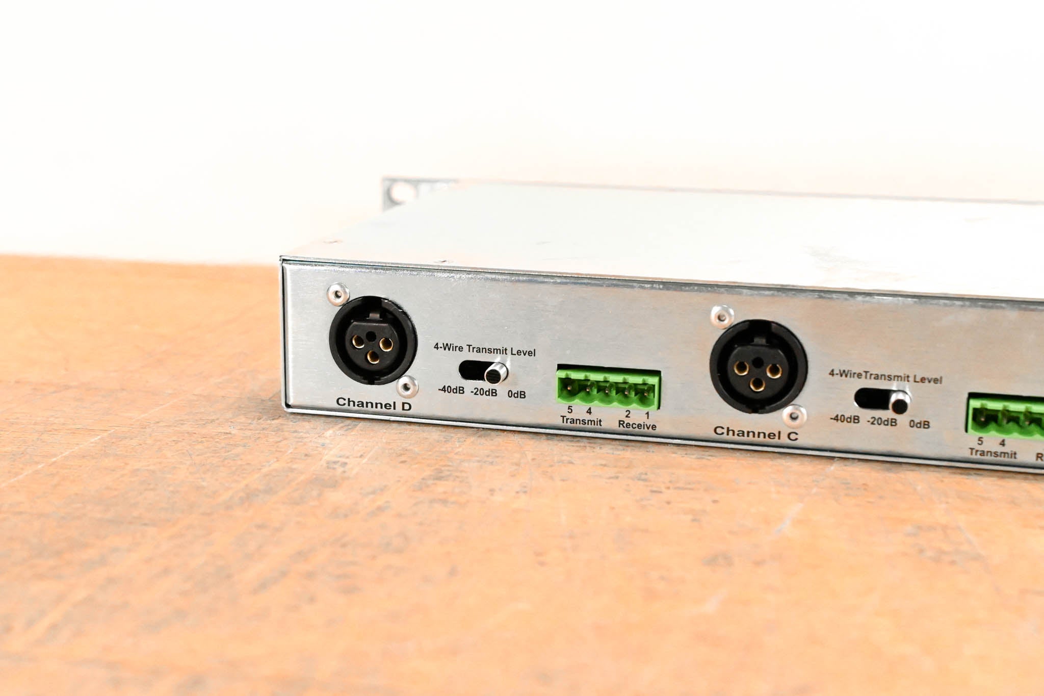 Clear-Com IF4W4 Encore 4-Channel 4-Wire to Partyline Interface
