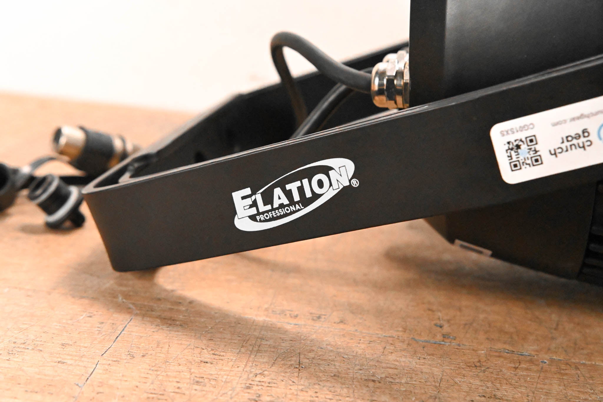 Elation Fuze Par Z120 IP 120W RGBW LED Par with Zoom (NO POWER SUPPLY)