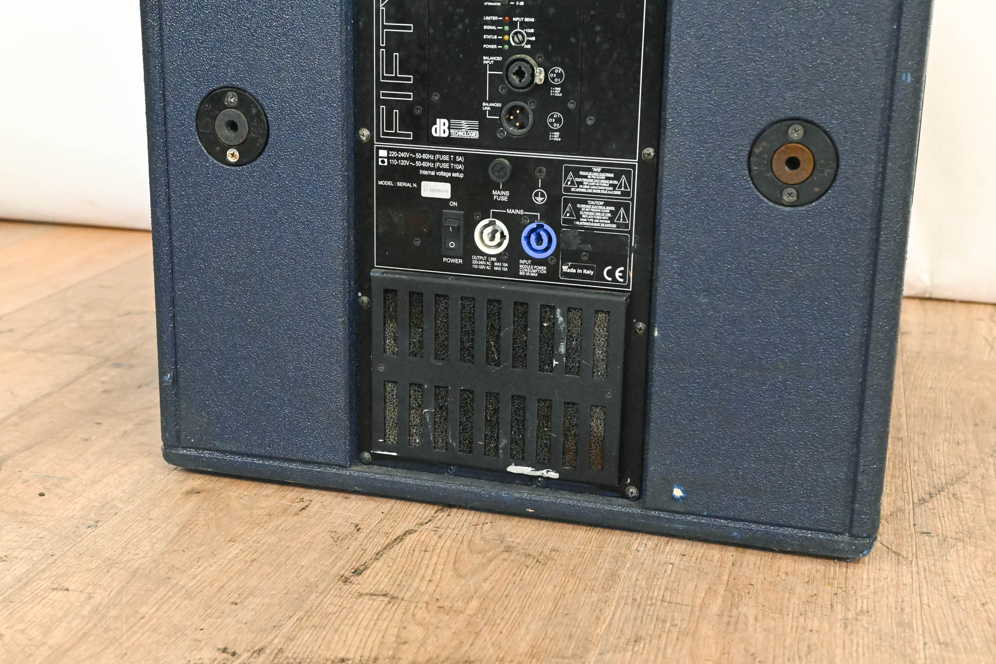 dB Technologies FL15 Fifty Line 15" Active Mid-Bass PA Speaker