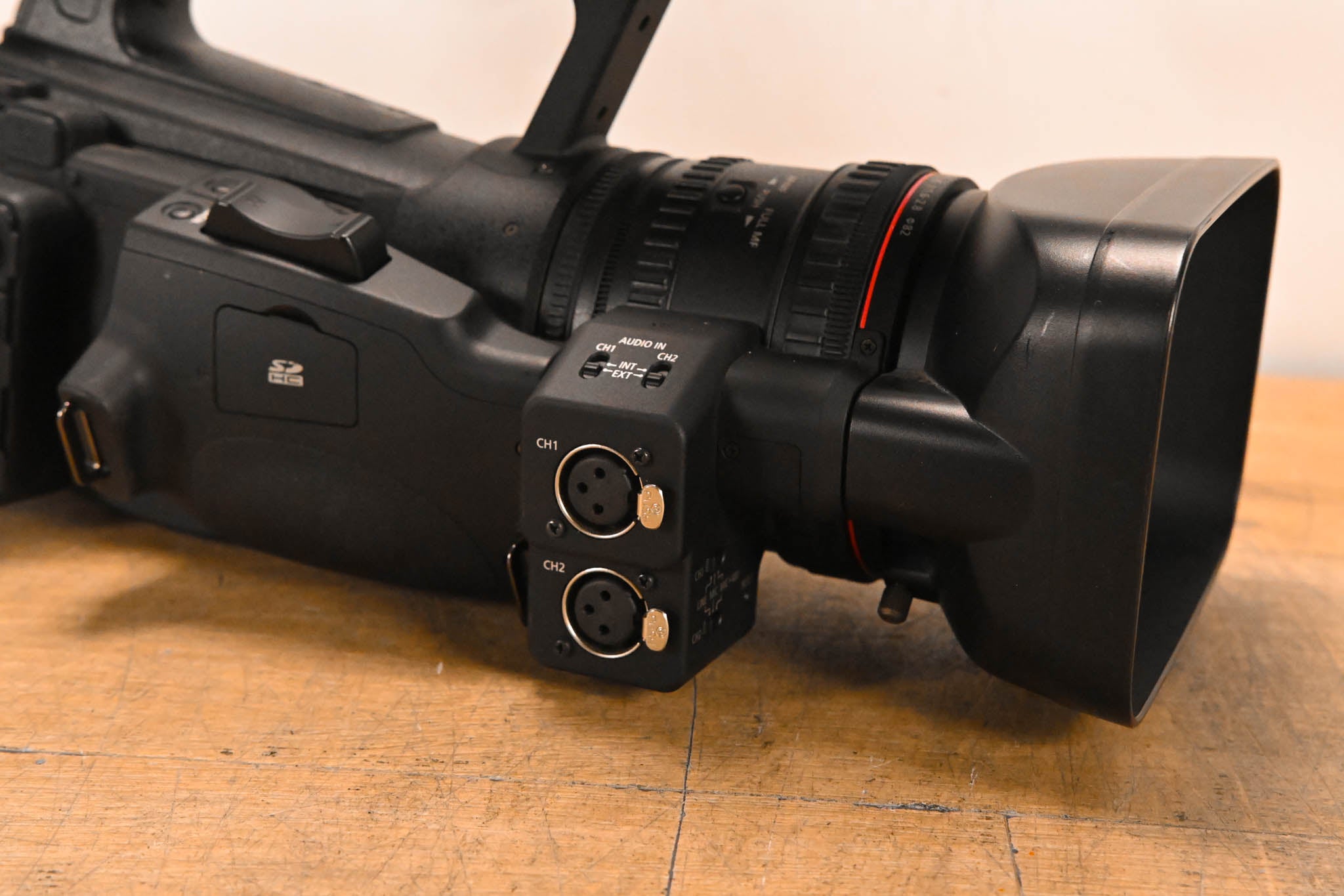 Canon XF305 Professional Camcorder