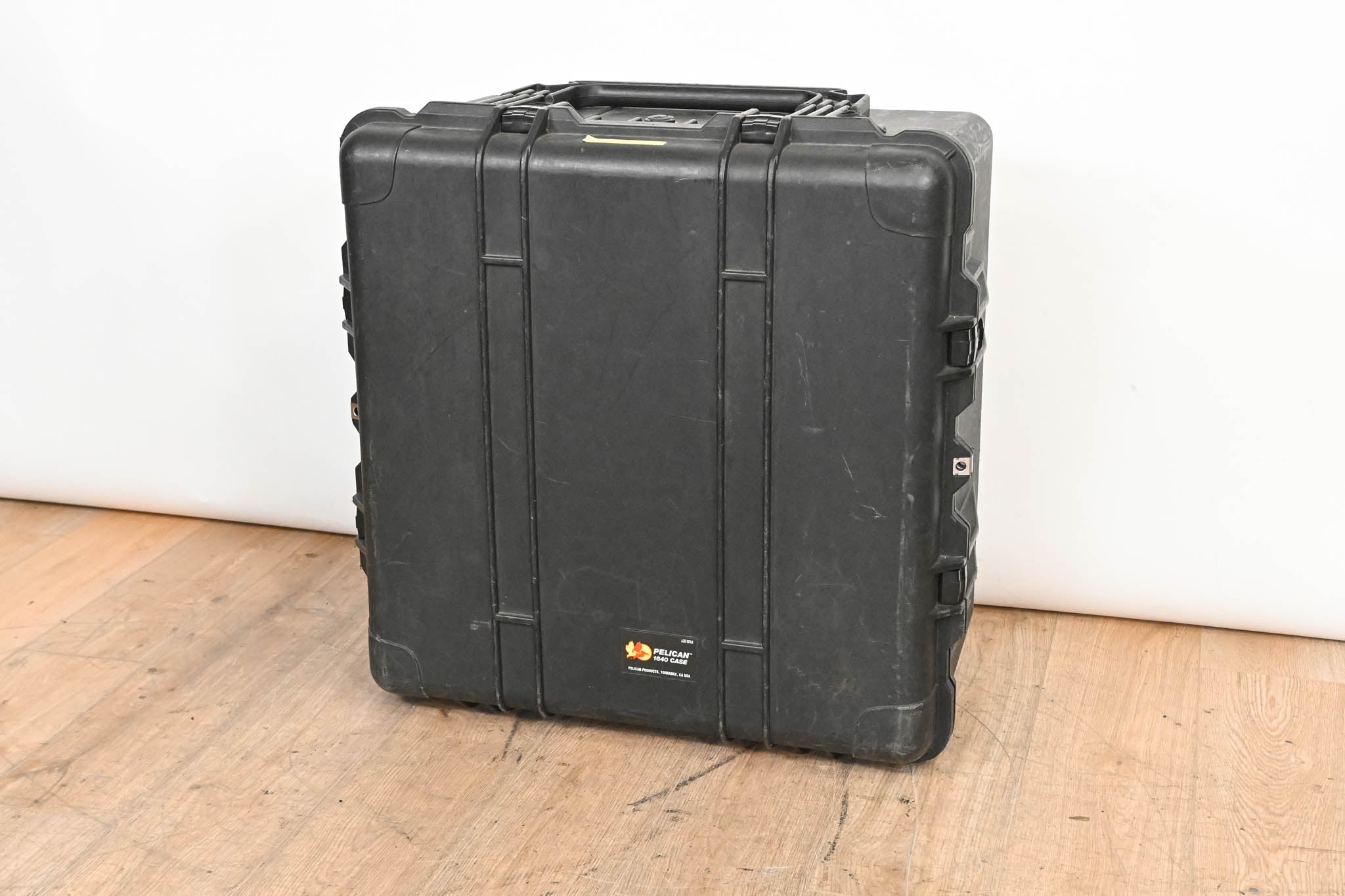 Pelican 1640 Protector Transport Case with Foam