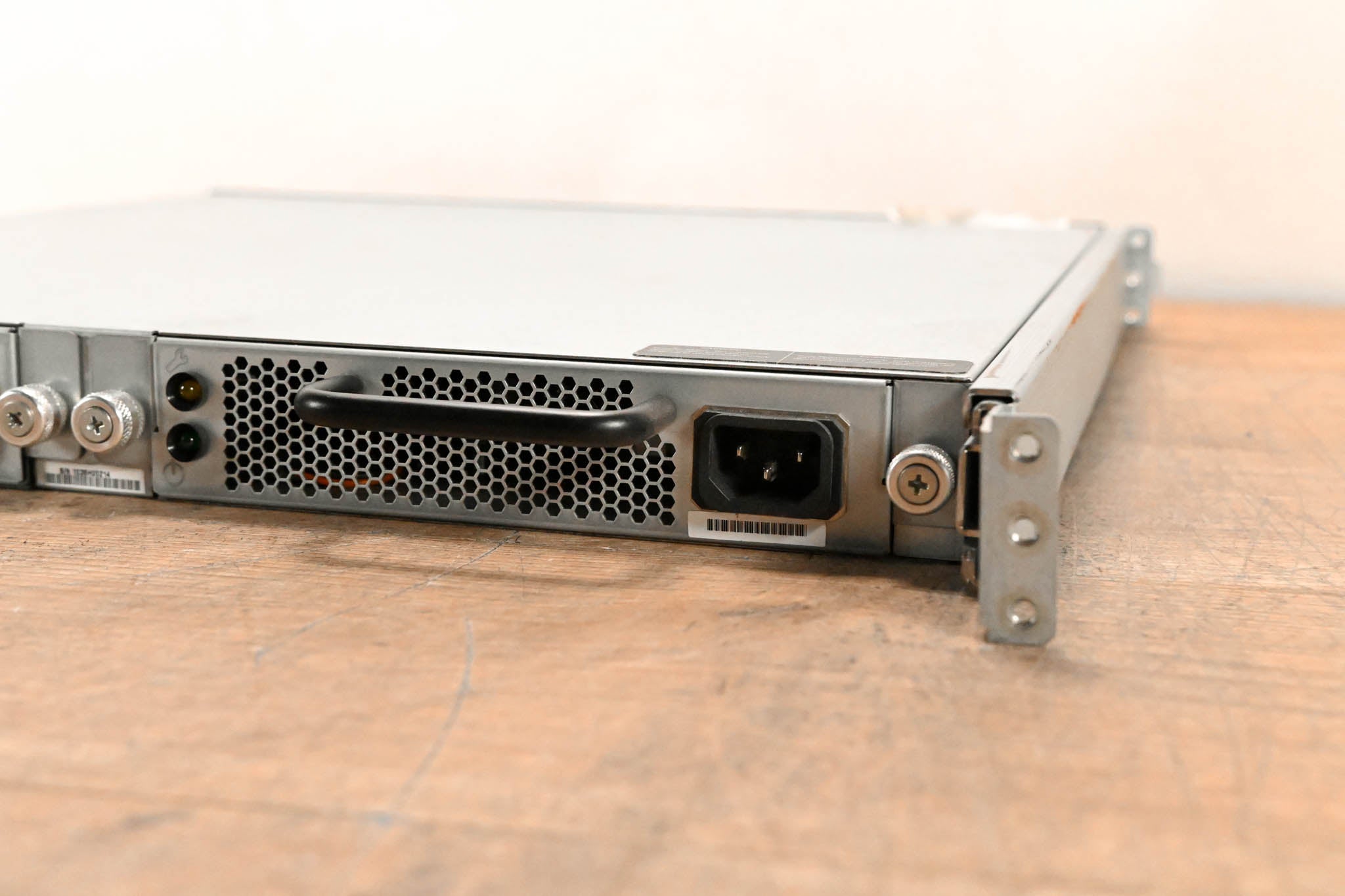 Q-LOGIC SANbox 5802 8-Port 8Gb Fibre Channel Stack Switch