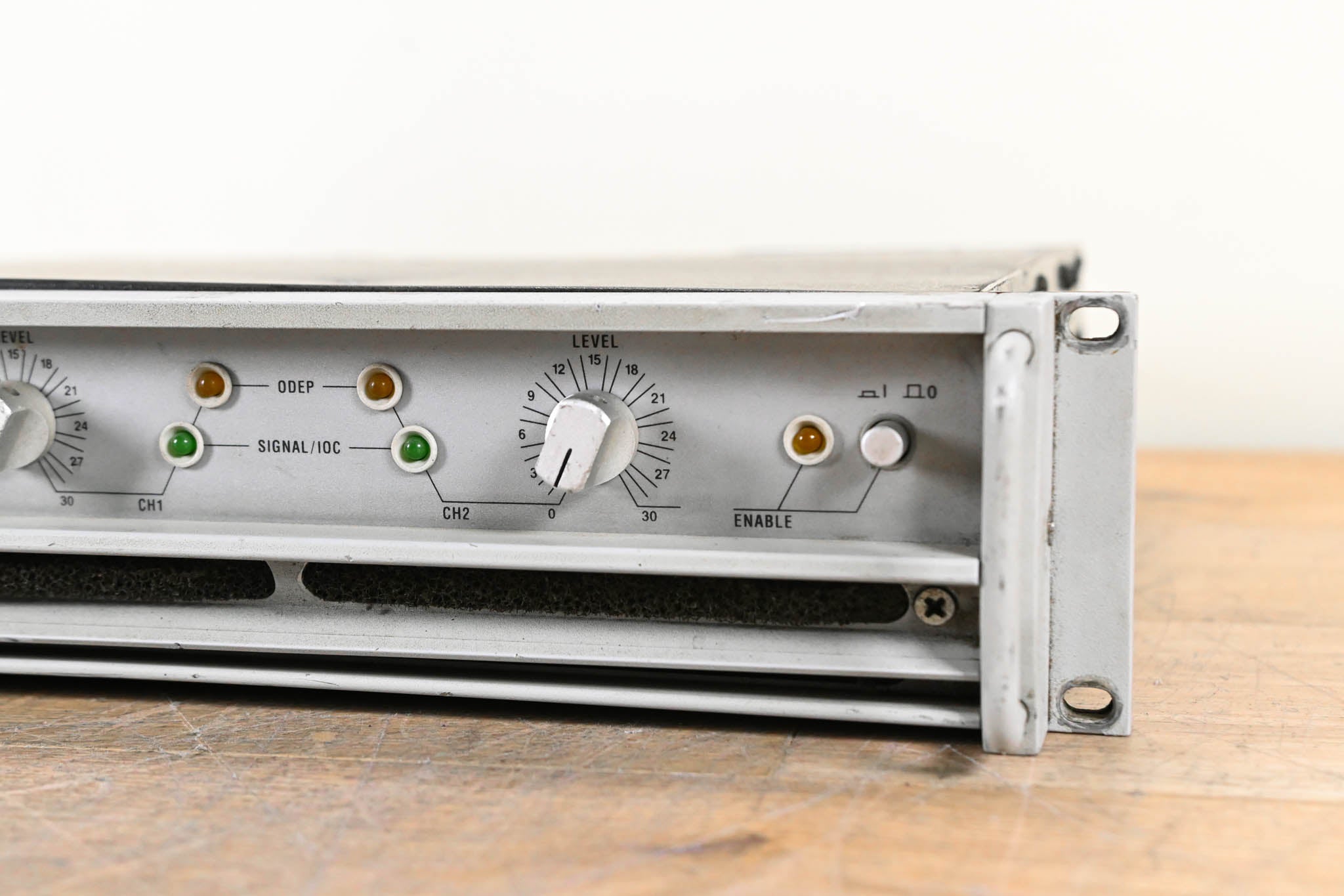 Crown Macro-Tech 36x12 2-Channel Power Amplifier